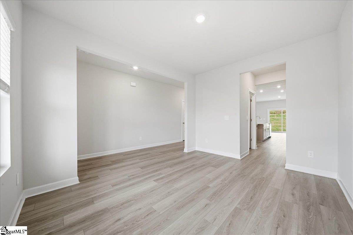 115 Gibbon Way Property Photo 6