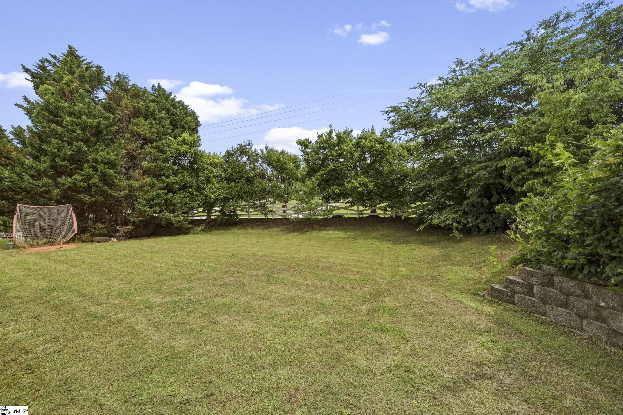 104 Rolling Oak Drive Property Photo 7