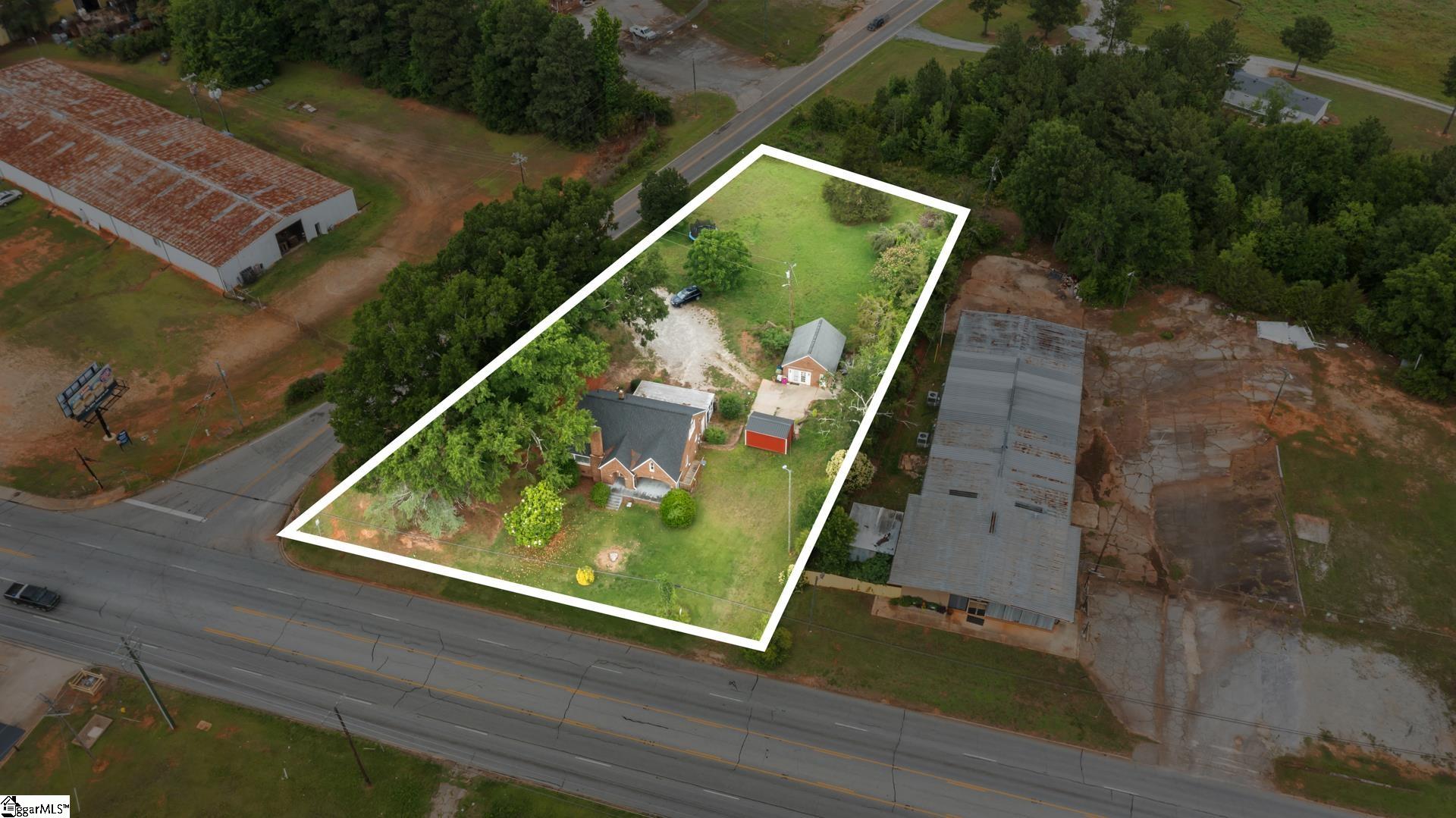 1301 Old Airport Road Property Photo 6