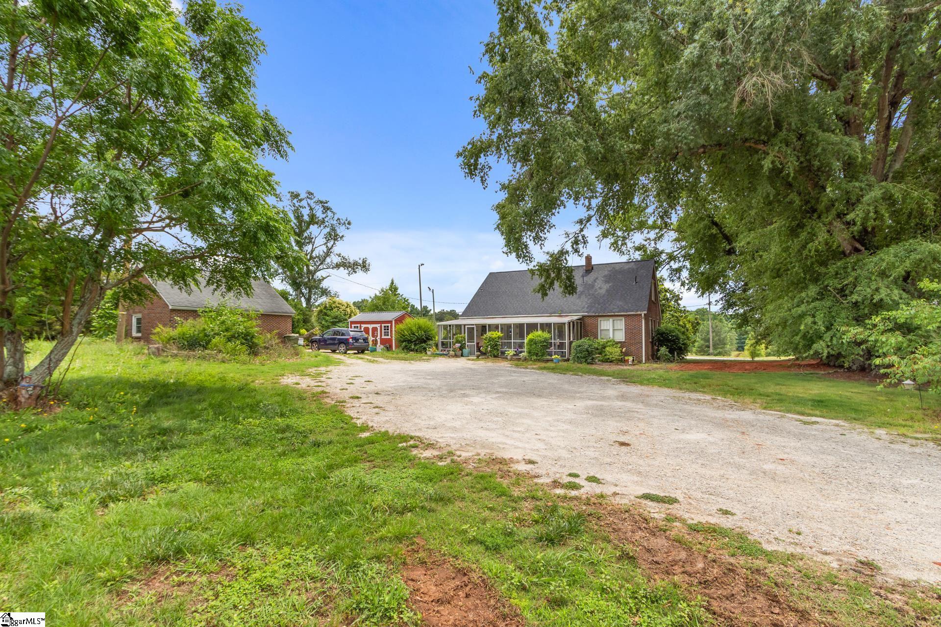 1301 Old Airport Road Property Photo 12