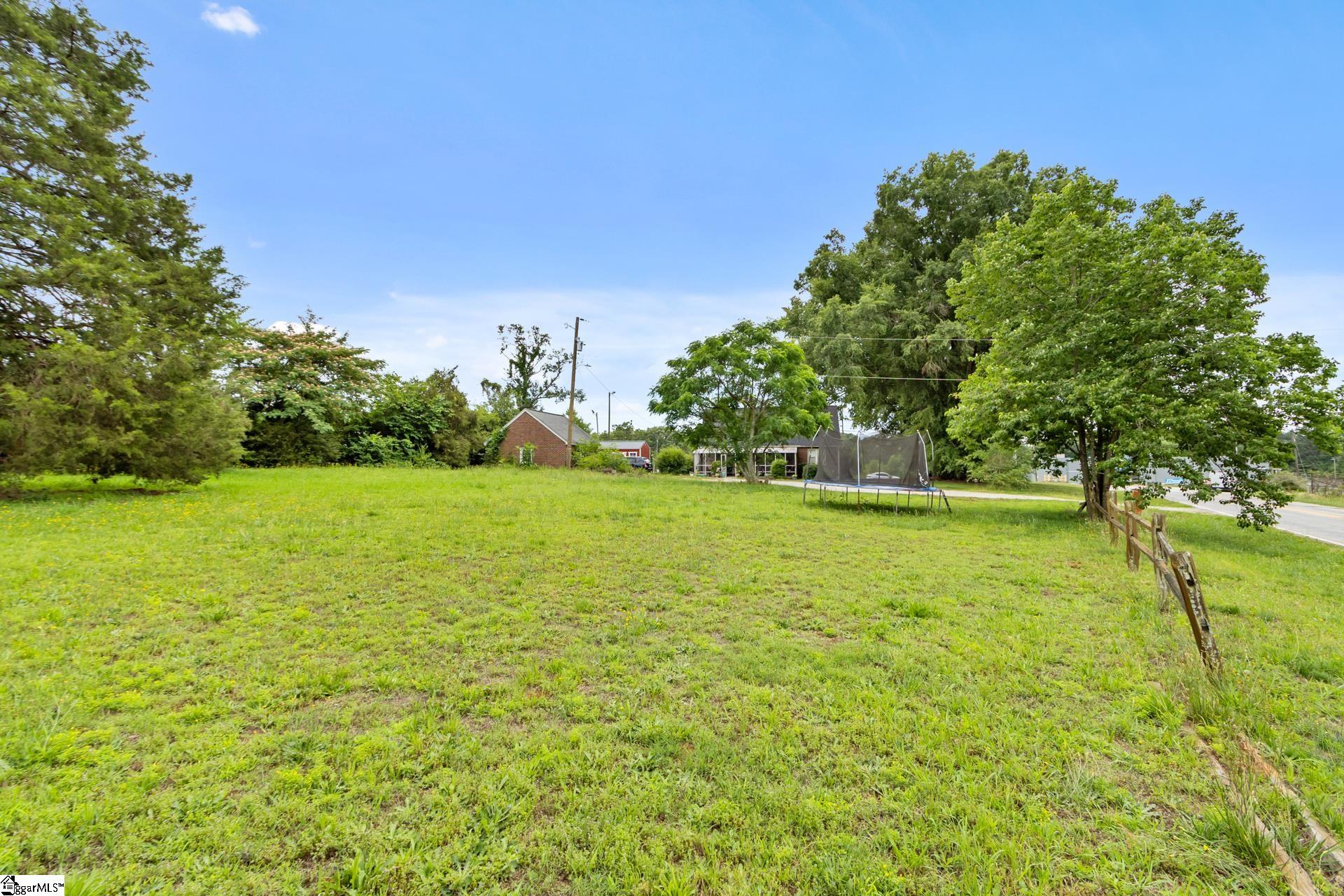 1301 Old Airport Road Property Photo 14