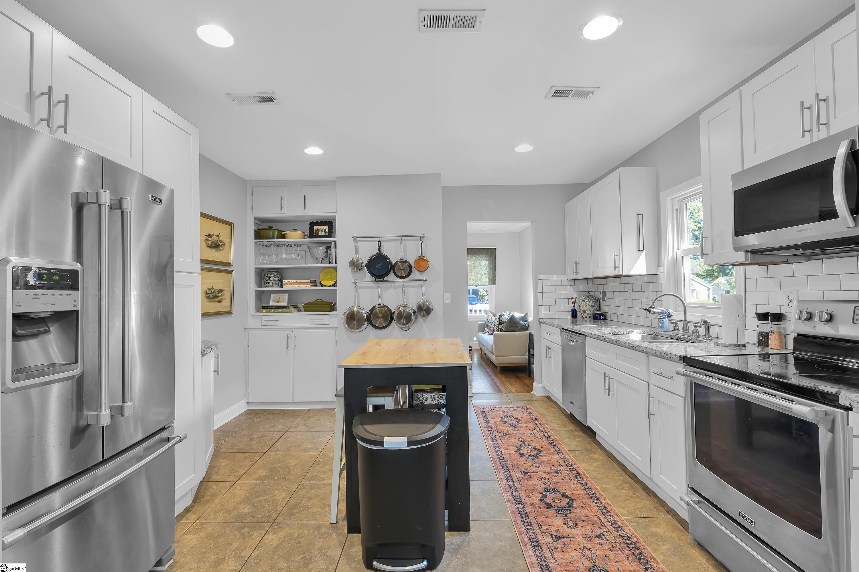 115 Brookdale Avenue Property Photo 8