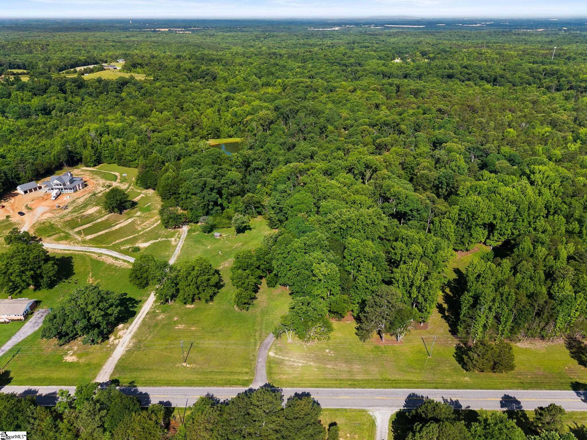 620 Walnut Grove Road Property Photo 4