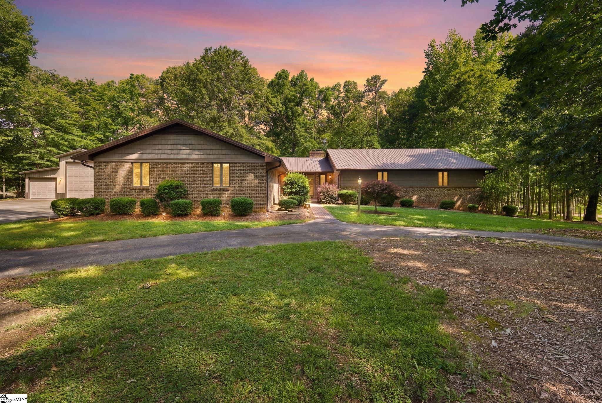 620 Walnut Grove Road Property Photo 12