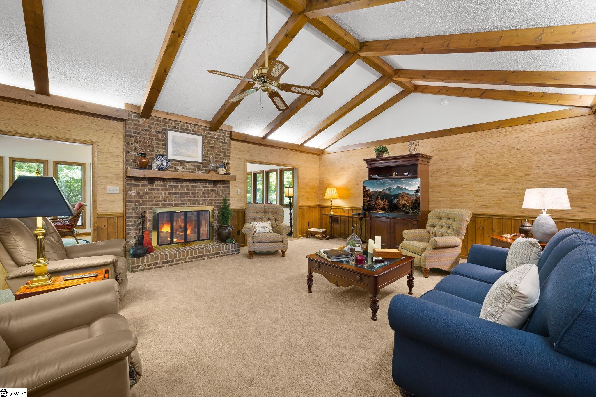 620 Walnut Grove Road Property Photo 14
