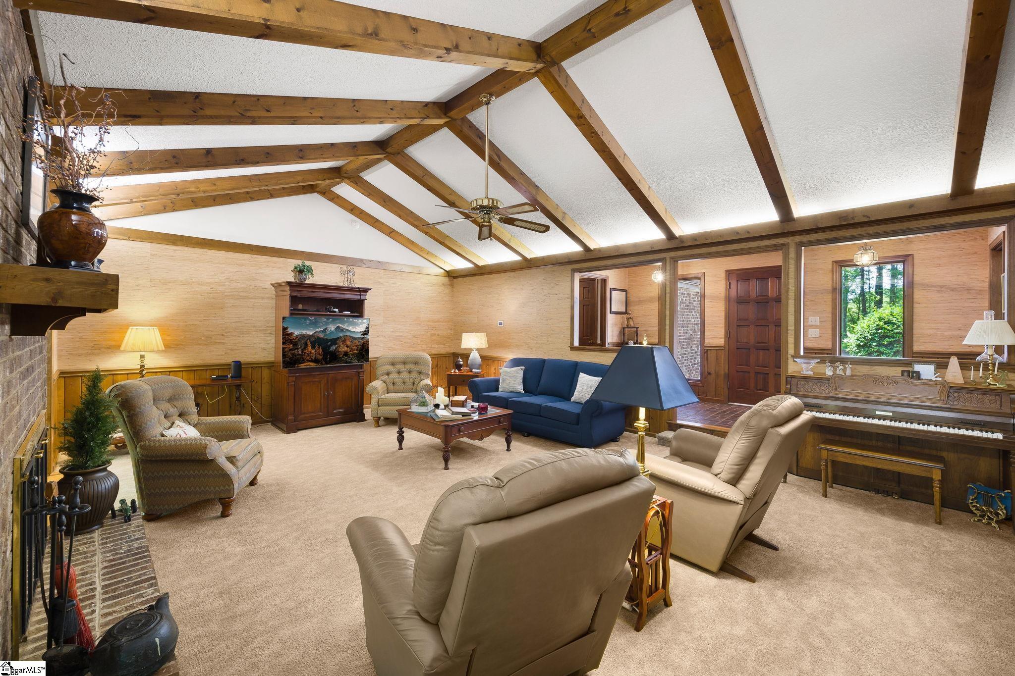 620 Walnut Grove Road Property Photo 17