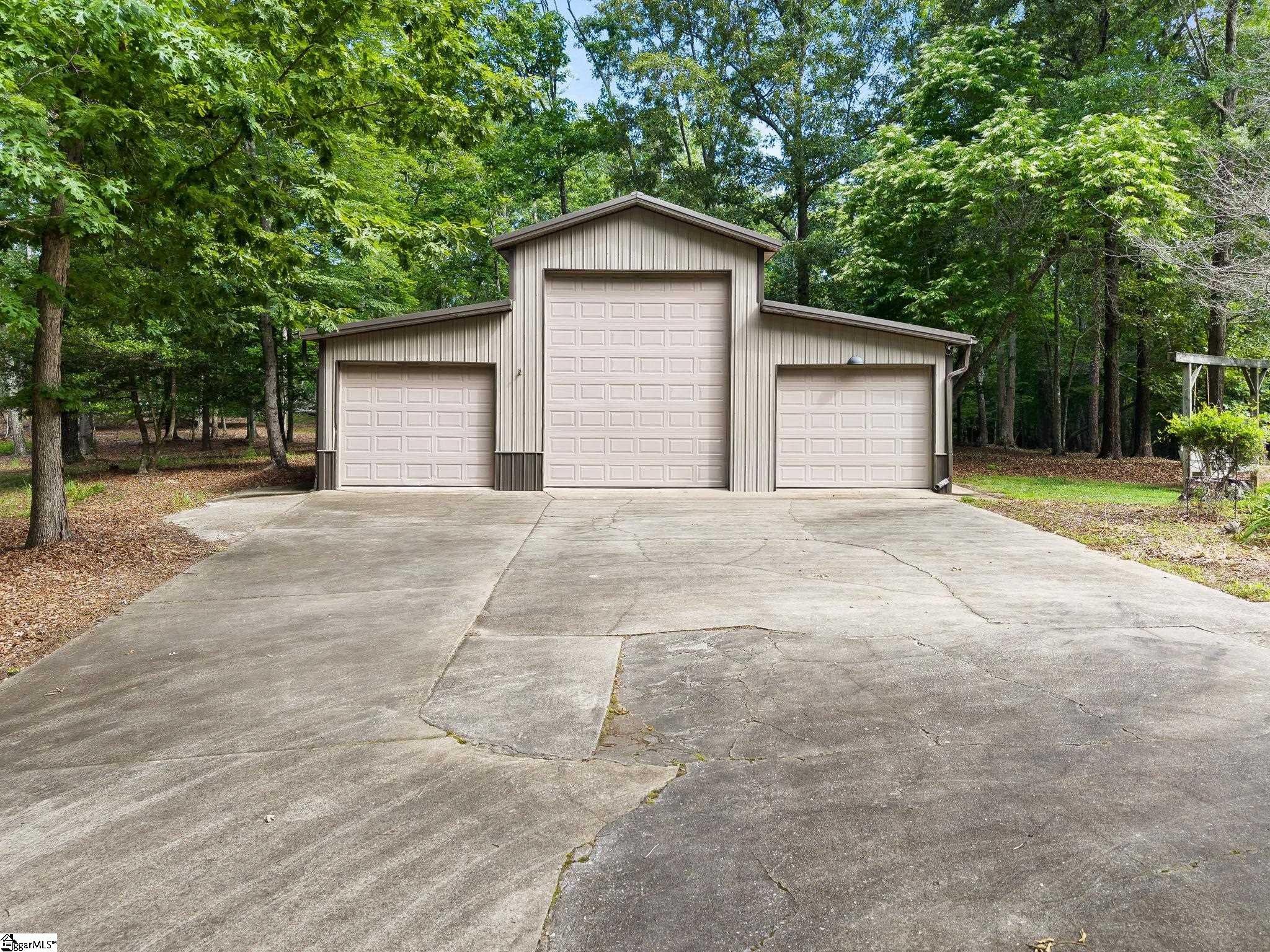 620 Walnut Grove Road Property Photo 42