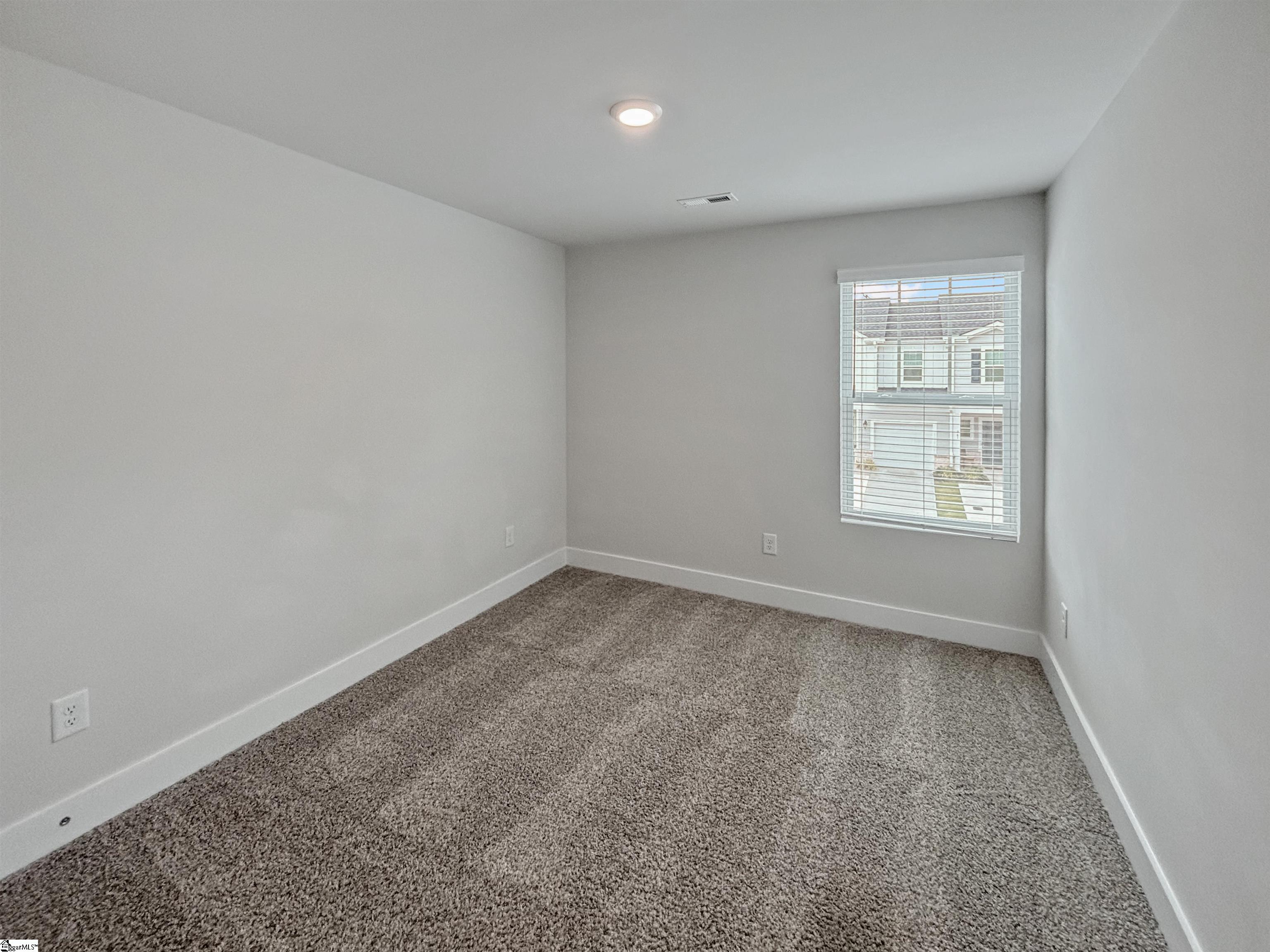 1593883 Property Photo 8