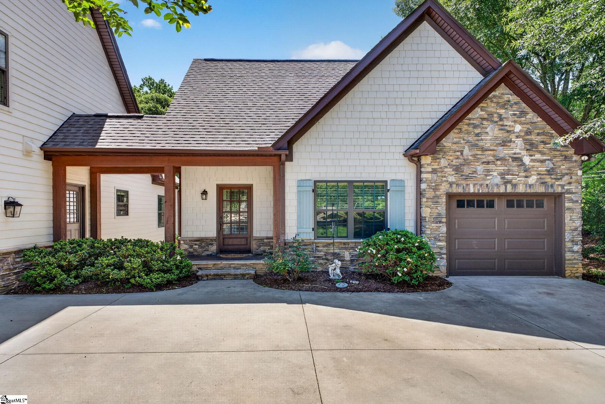 2 Fox Hunt Lane Property Photo 39