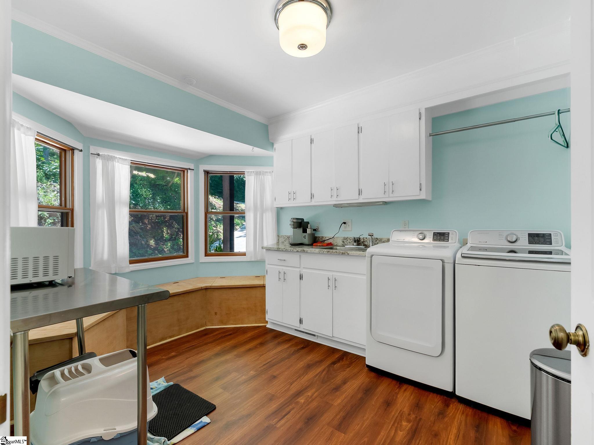 875 Altamont Road Property Photo 43