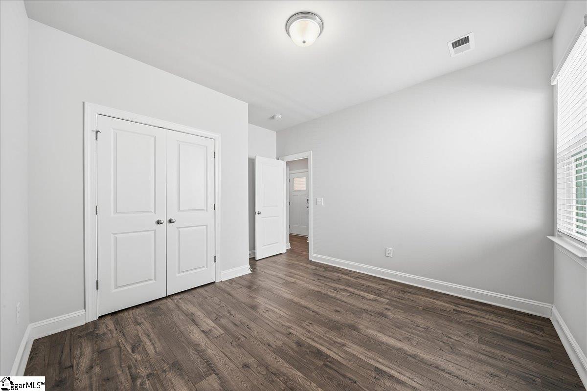 504 Clairbrook Court Property Photo 11