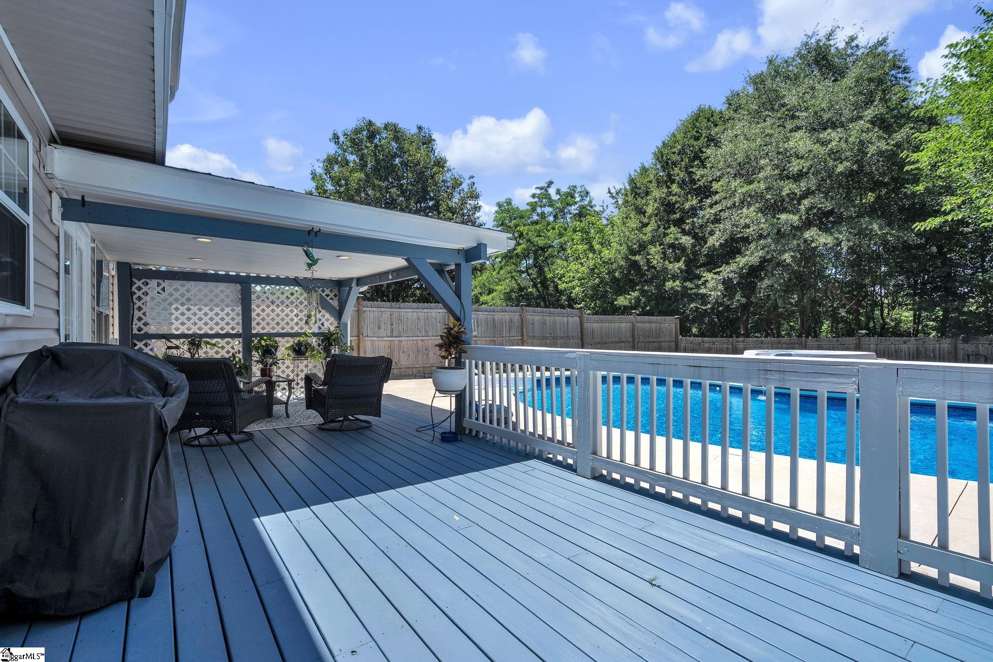 15 Willow Bend Drive Property Photo 21