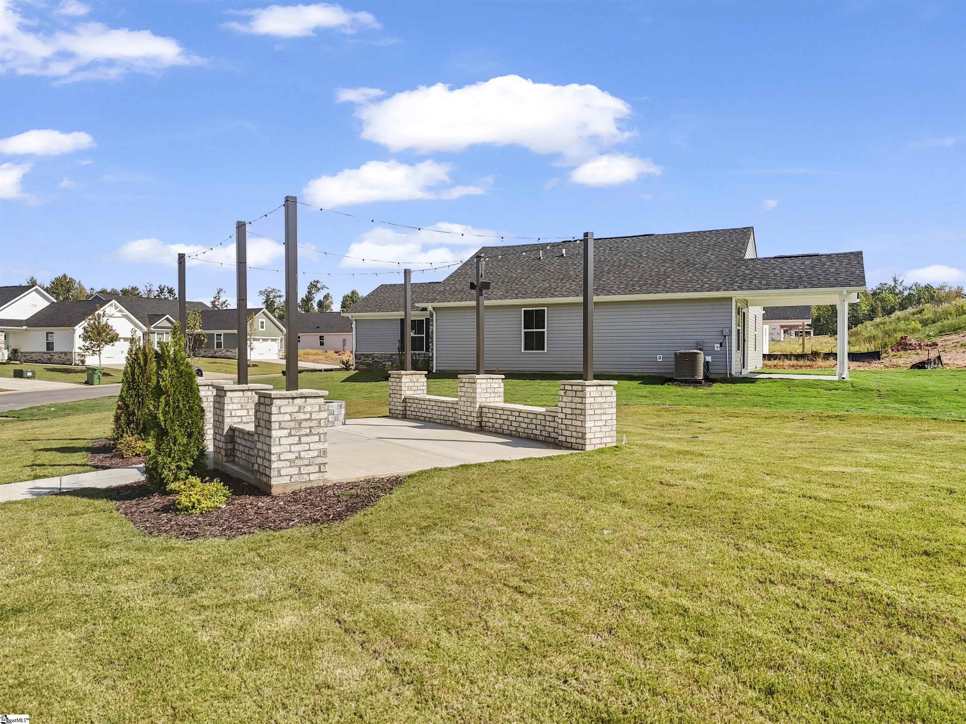 1593940 Property Photo 4