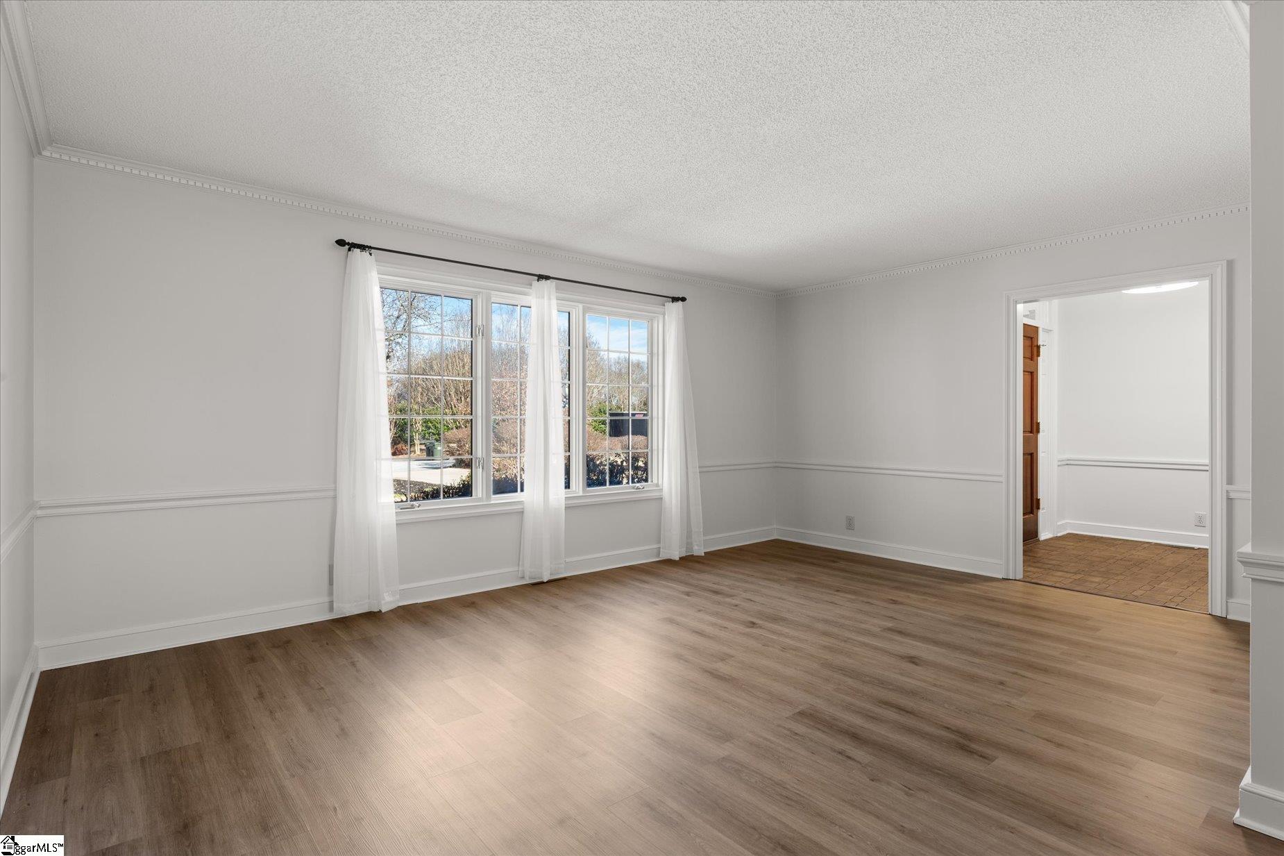 208 Yellow Poplar Court Property Photo 16
