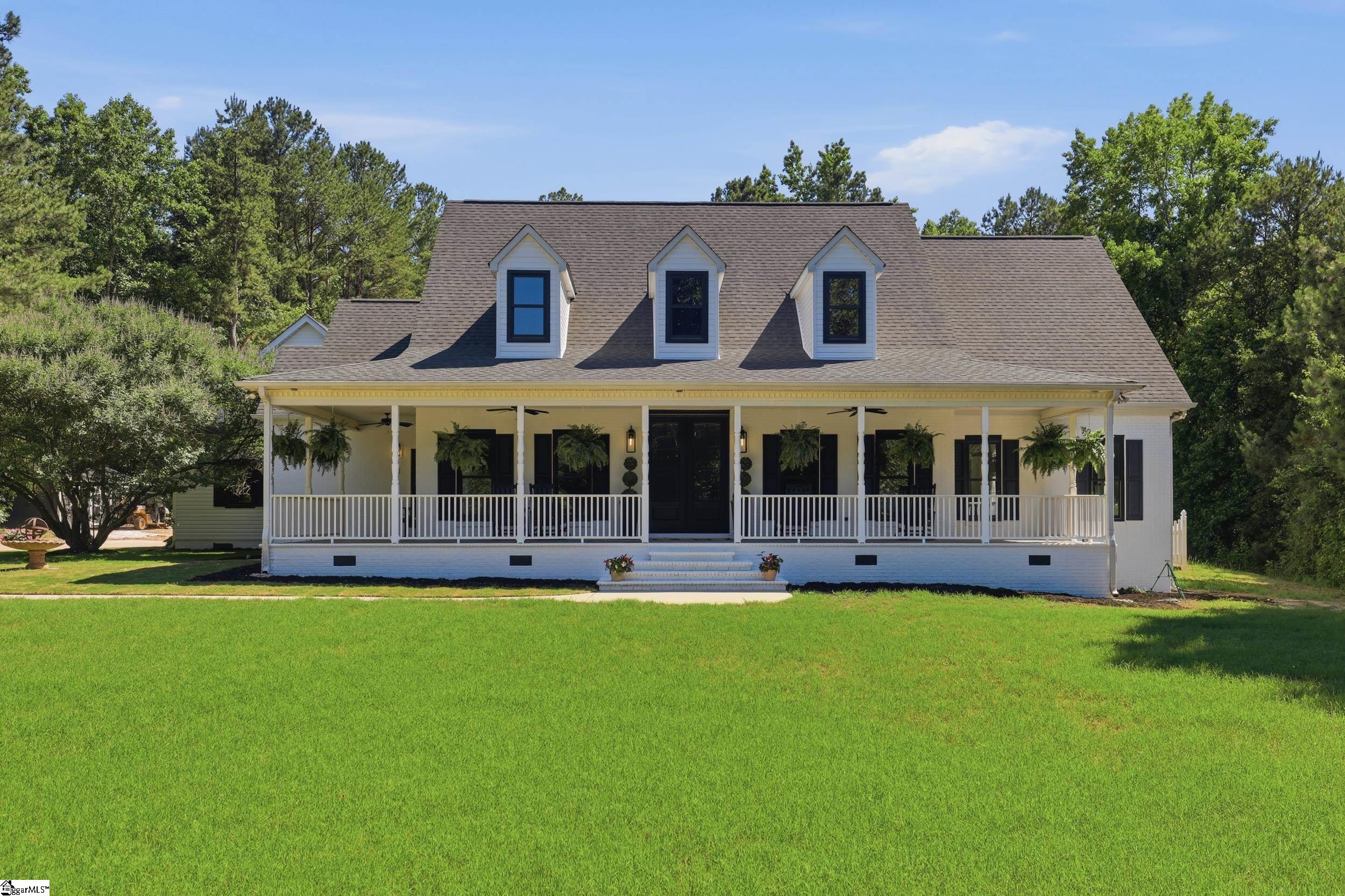 301 S Bennetts Bridge Road Property Photo 8