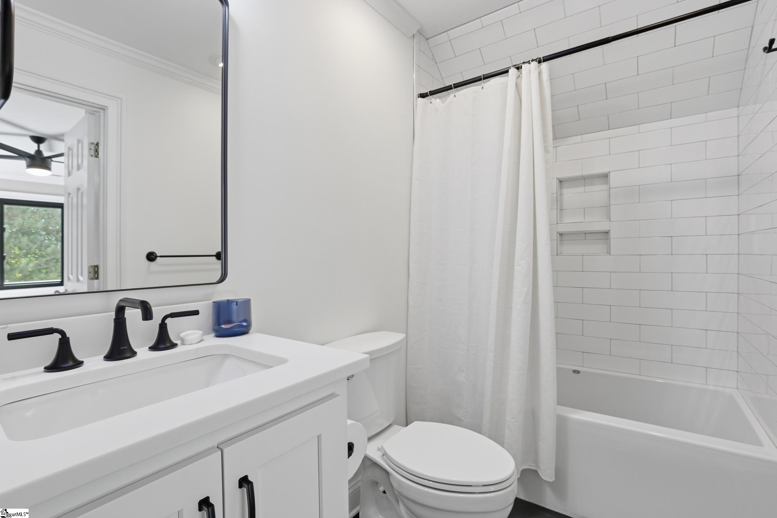 301 S Bennetts Bridge Road Property Photo 30