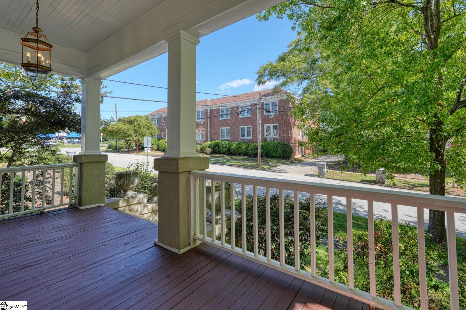 120 Connecticut Avenue Property Photo 3