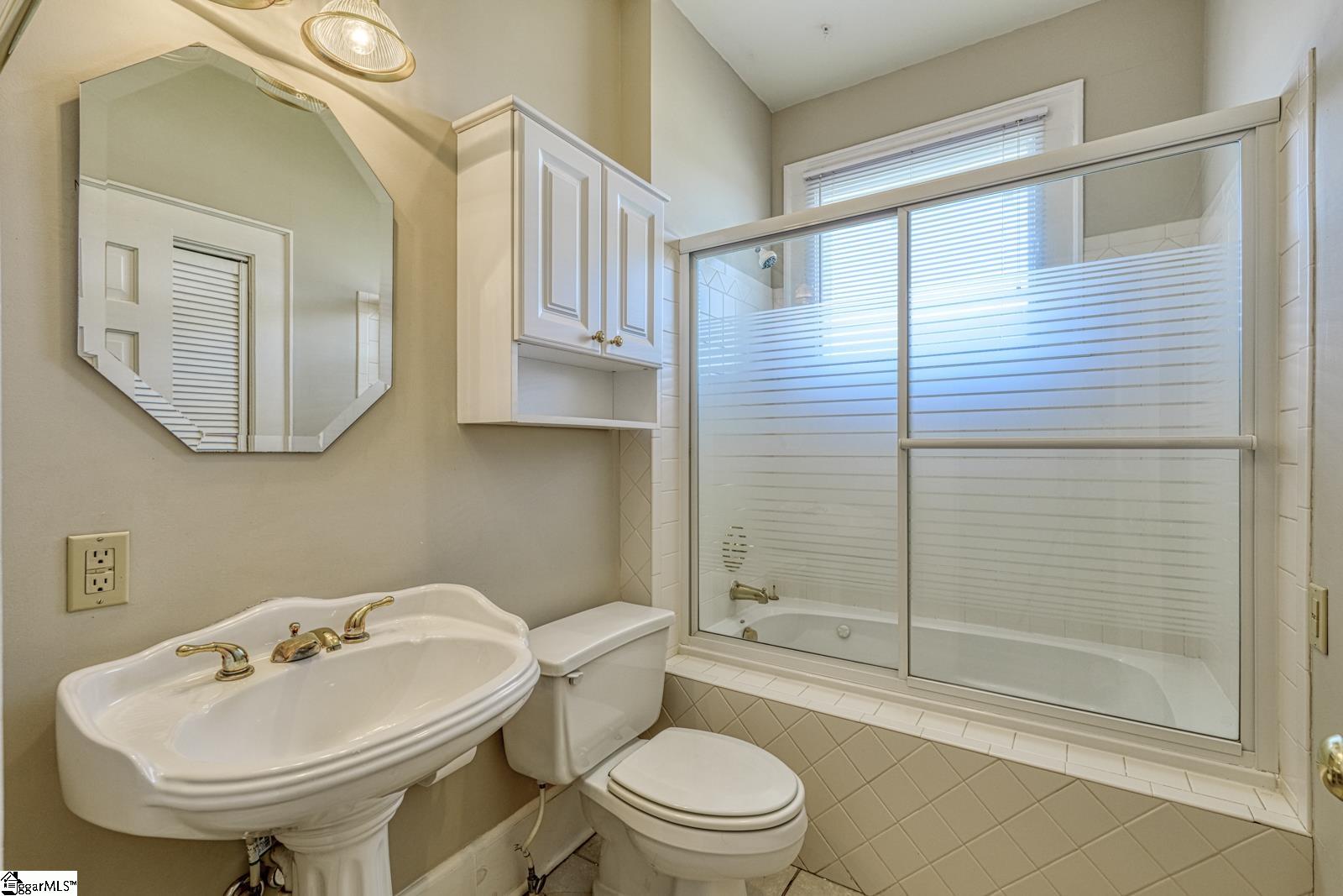 120 Connecticut Avenue Property Photo 33