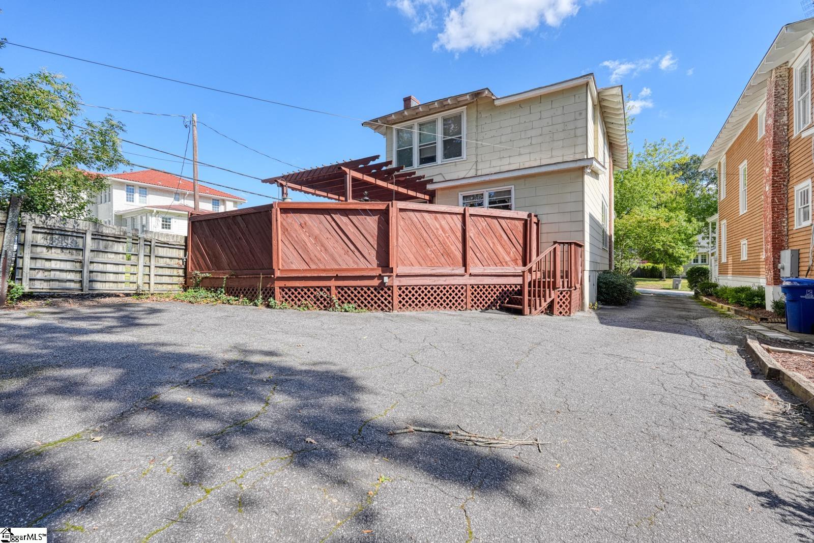 120 Connecticut Avenue Property Photo 45