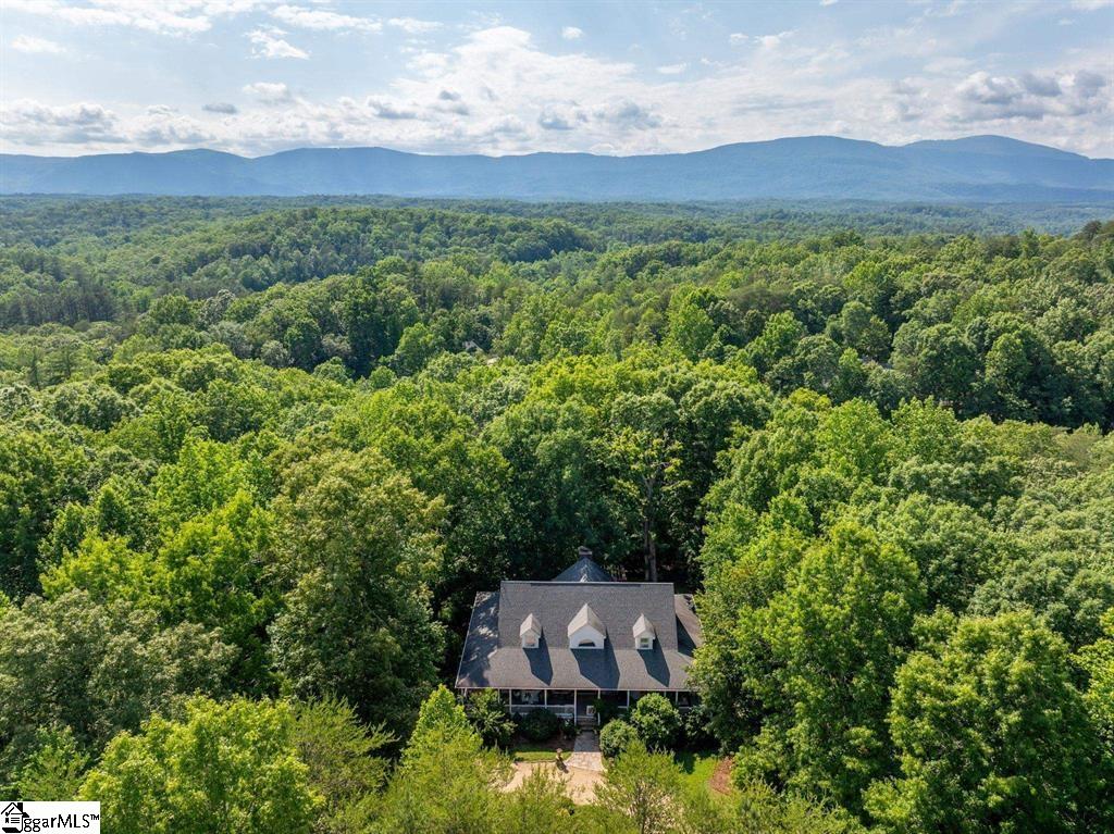 175 Green Hills Road Property Photo 3