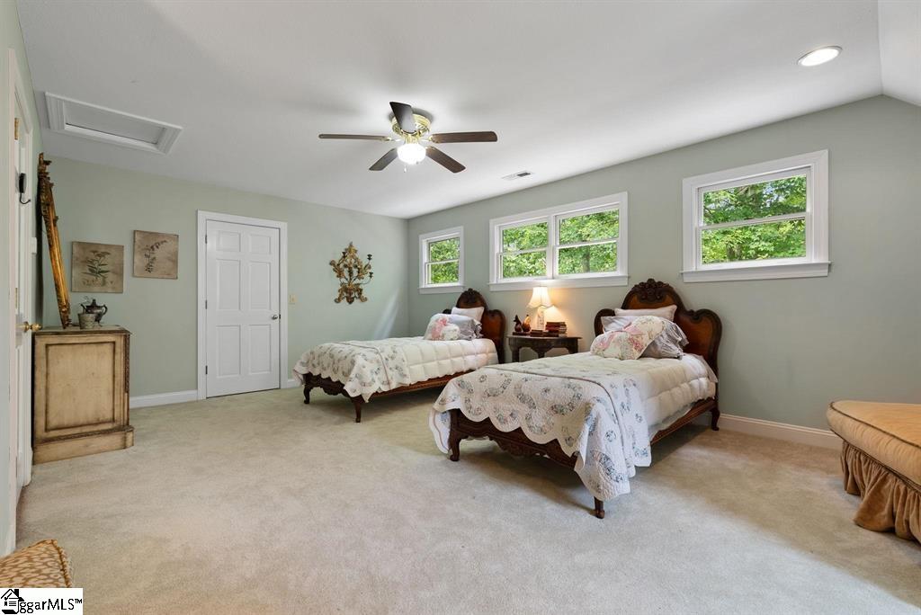 175 Green Hills Road Property Photo 34
