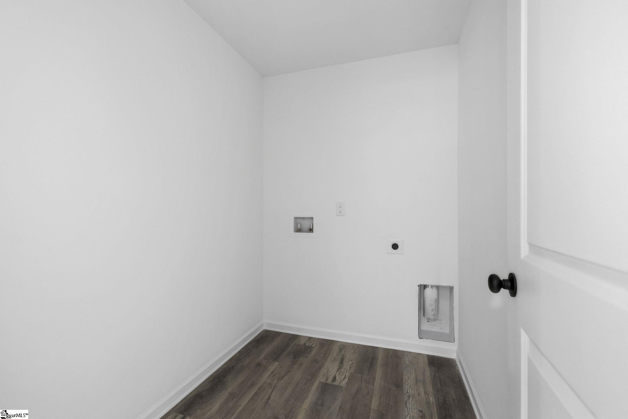 704 Laurel Street Property Photo 14