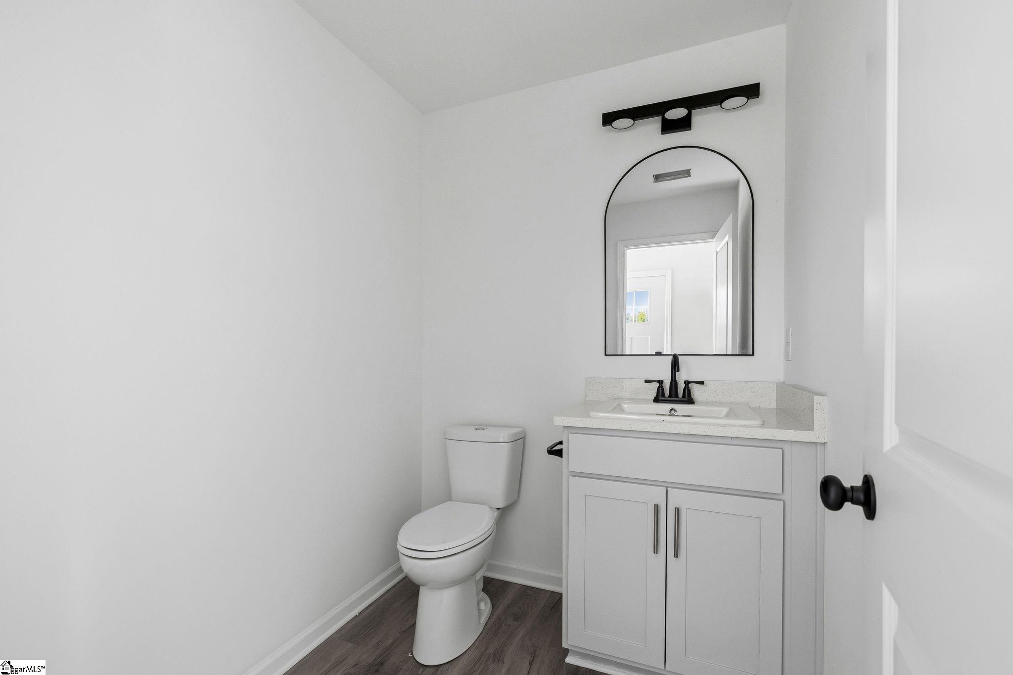 704 Laurel Street Property Photo 15