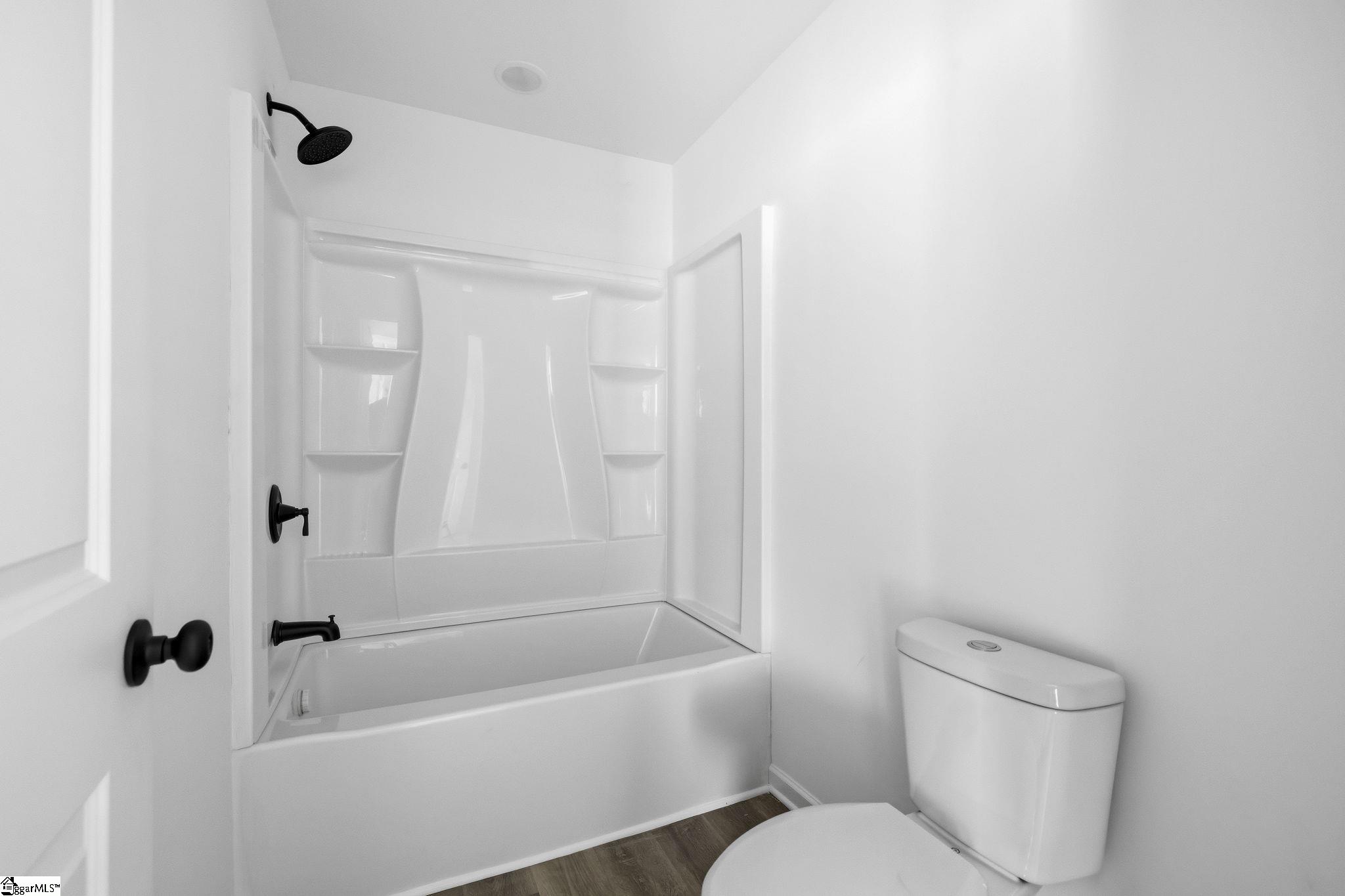 704 Laurel Street Property Photo 23