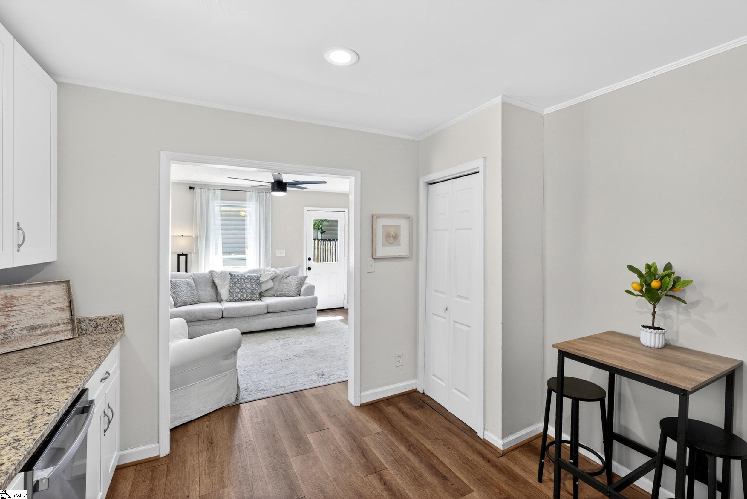 7 Burns Circle Property Photo 7