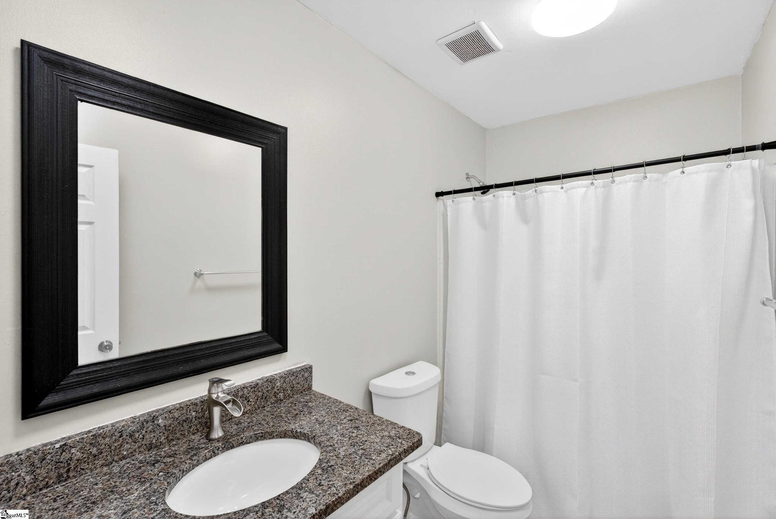 7 Burns Circle Property Photo 8