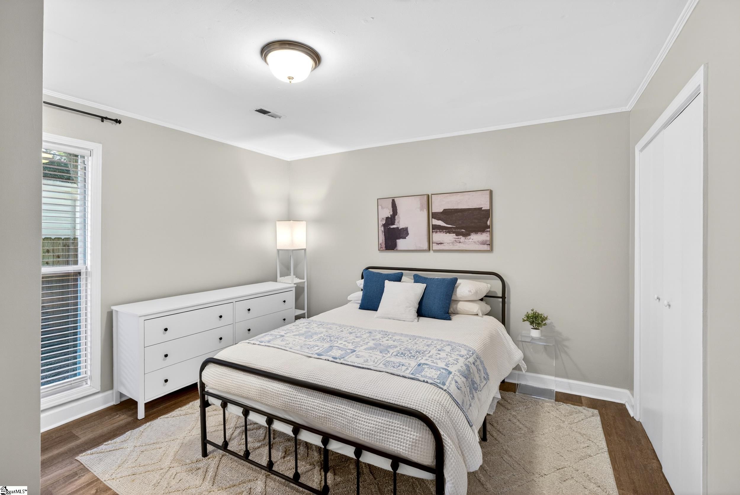 7 Burns Circle Property Photo 9