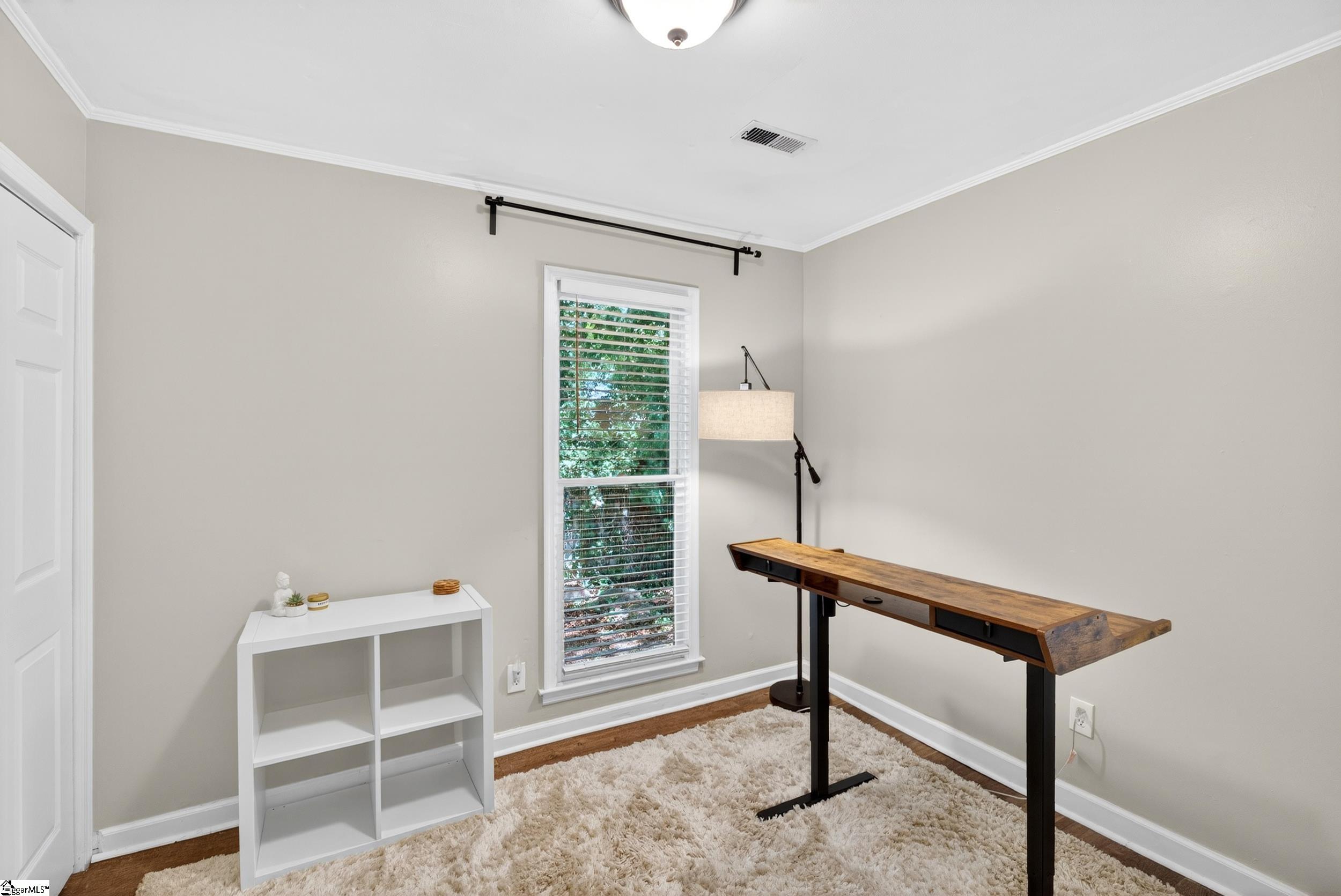 7 Burns Circle Property Photo 14