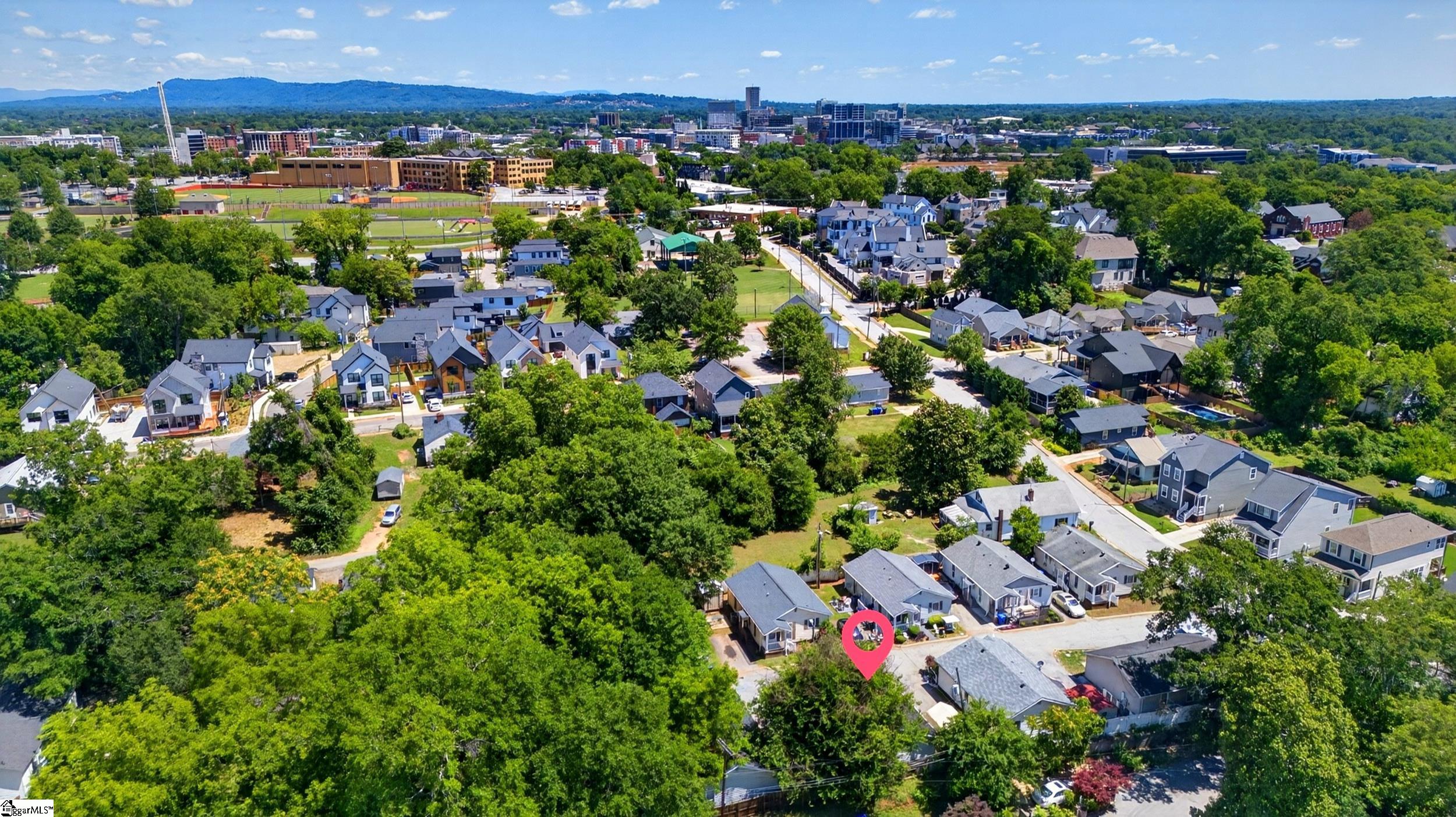 7 Burns Circle Property Photo 17