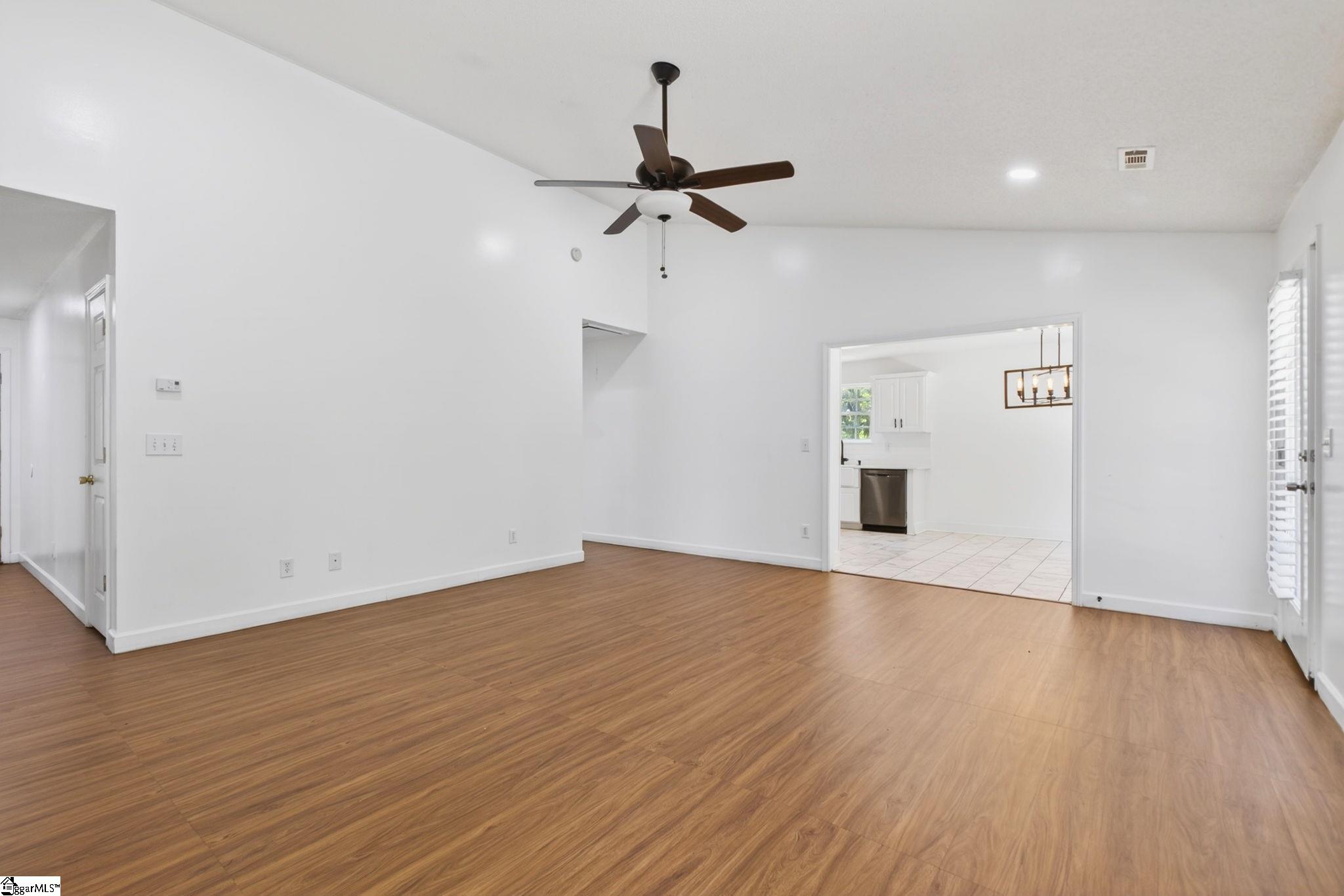 101 Perigon Court Property Photo 8