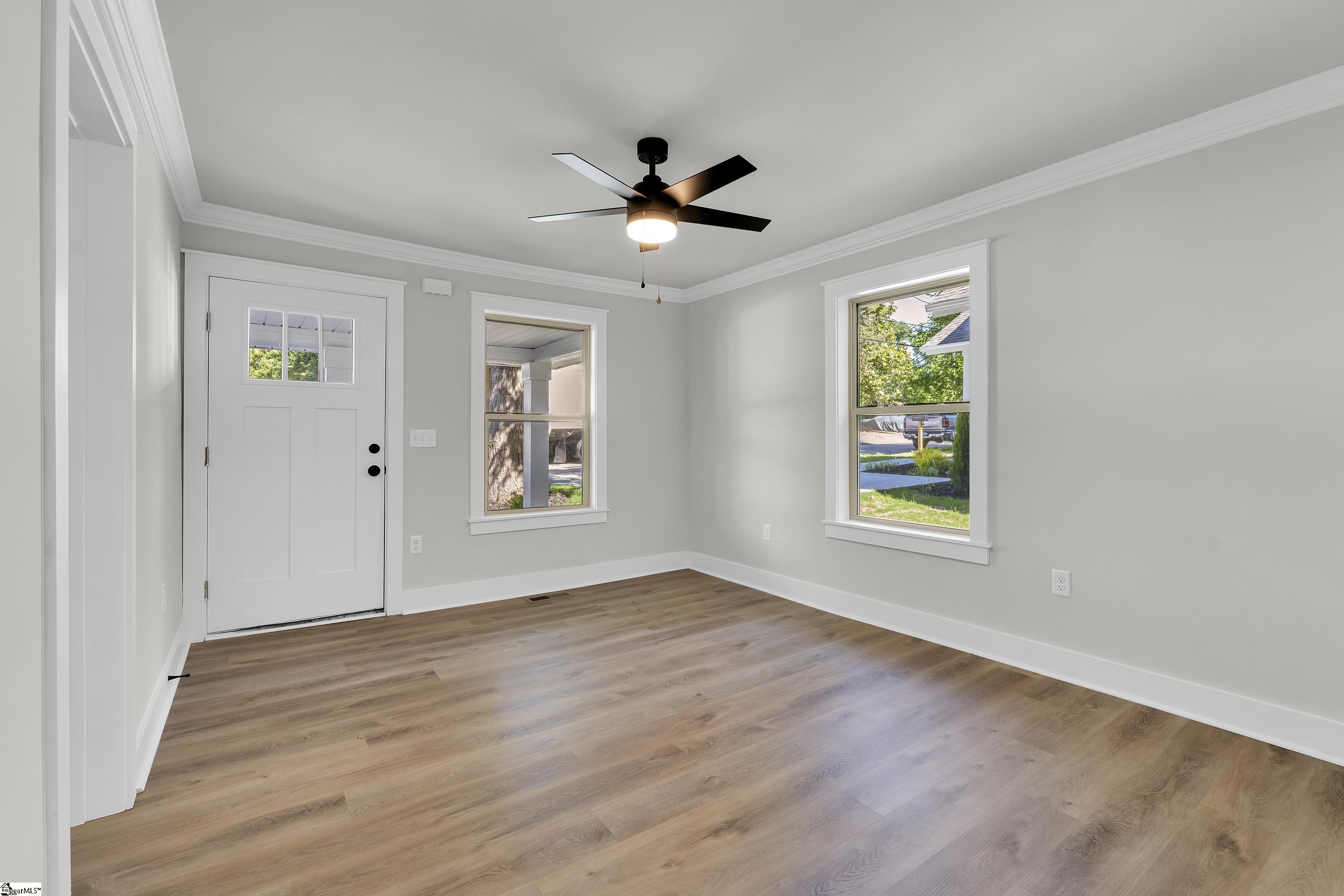108 Mcdade Street Property Photo 2