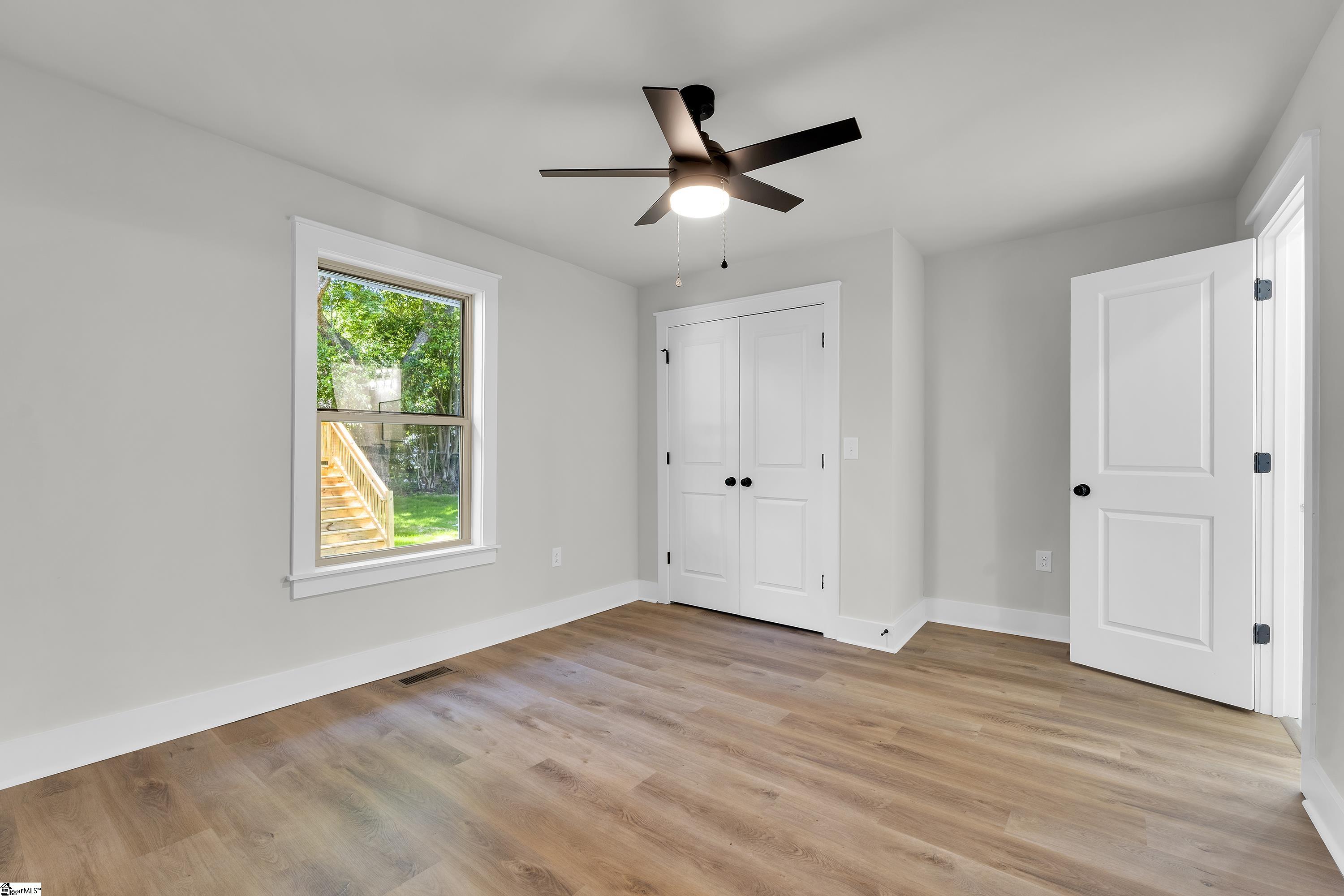 108 Mcdade Street Property Photo 10