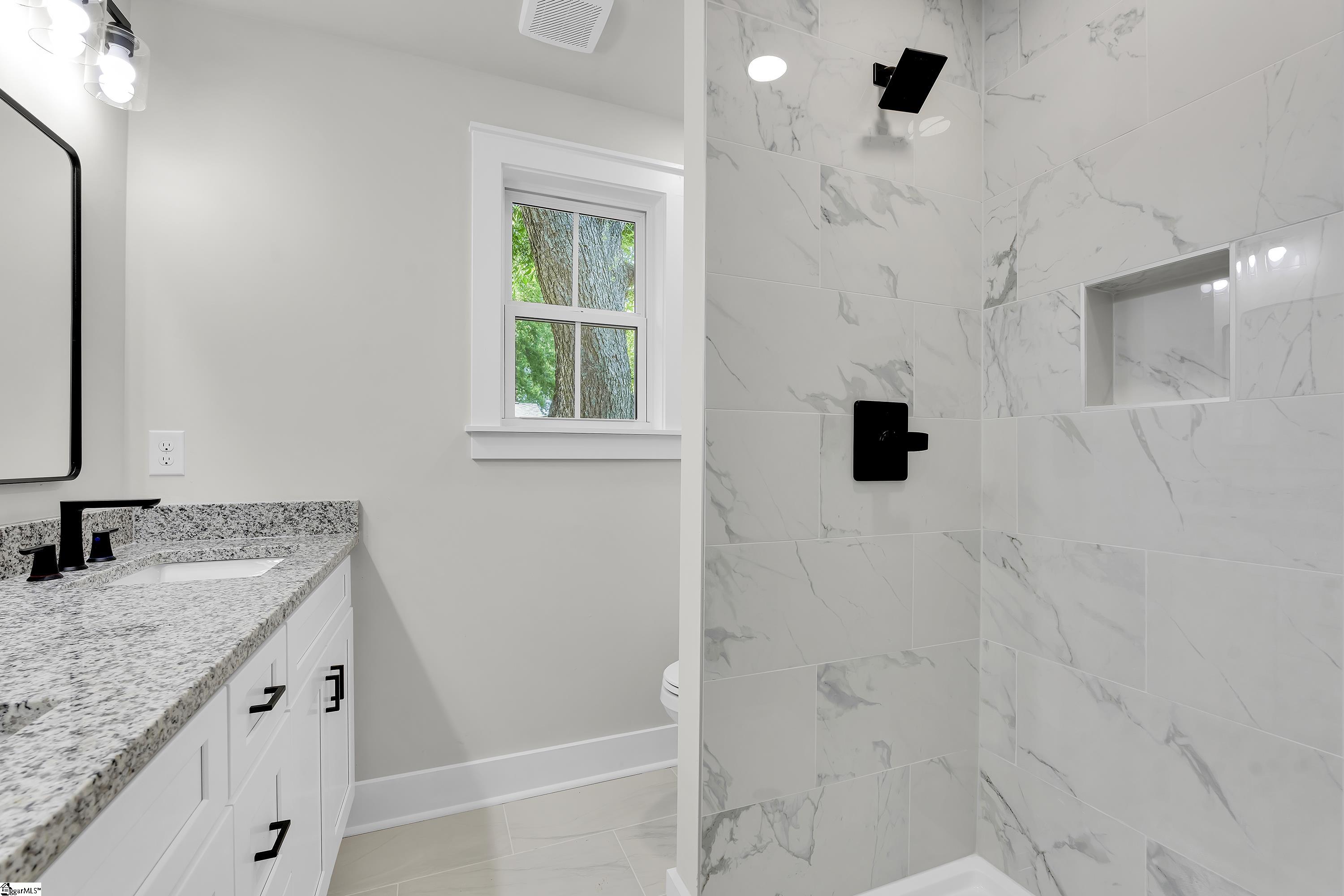 108 Mcdade Street Property Photo 12