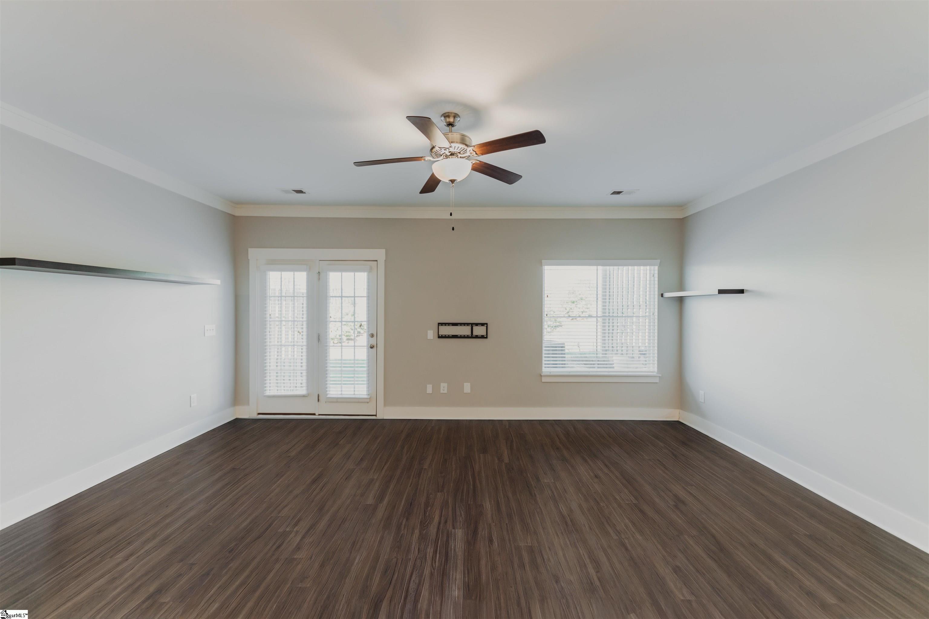206 Button Willow Street Property Photo 8