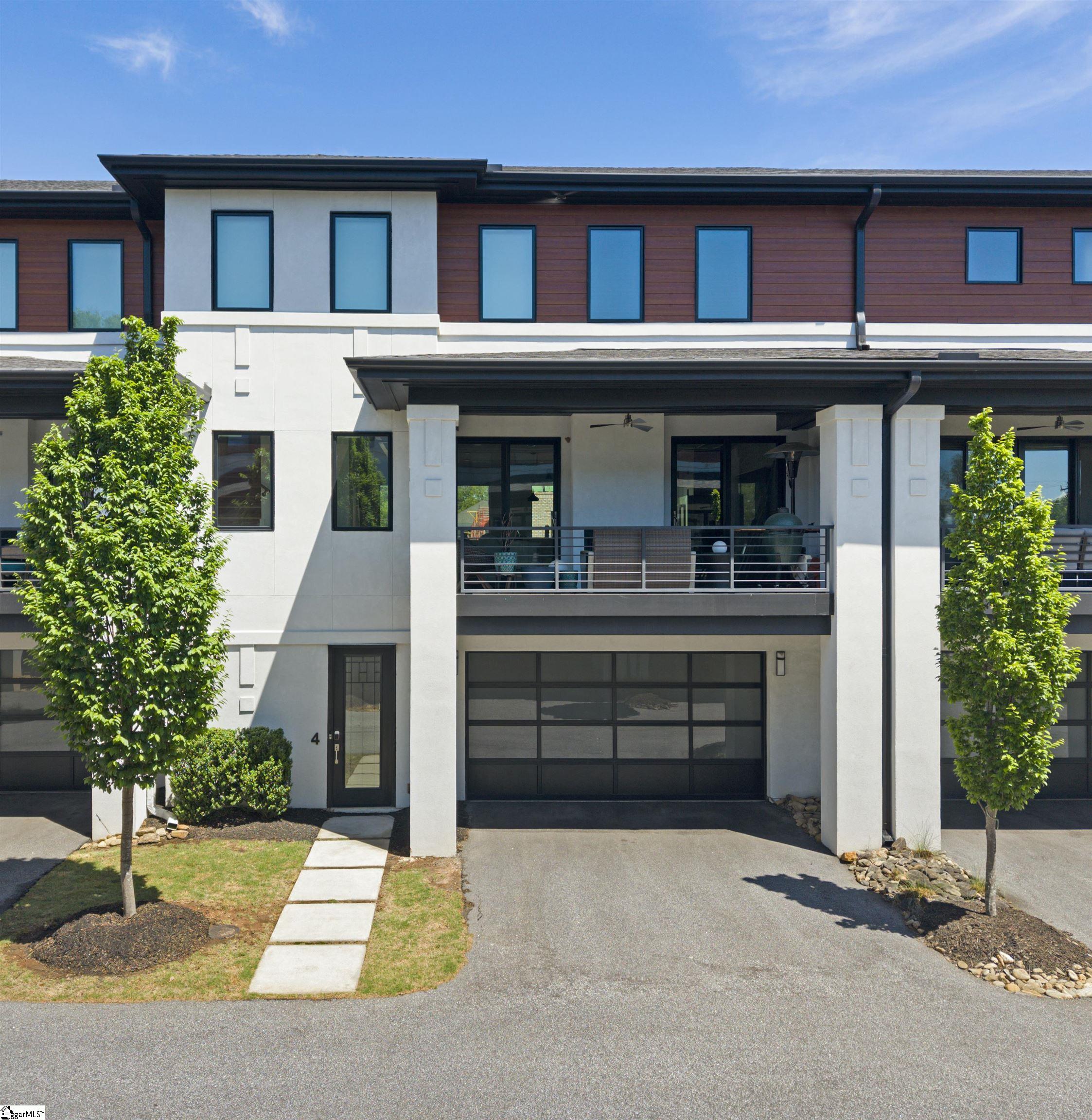 4 Calhoun Hill Way Property Photo 1