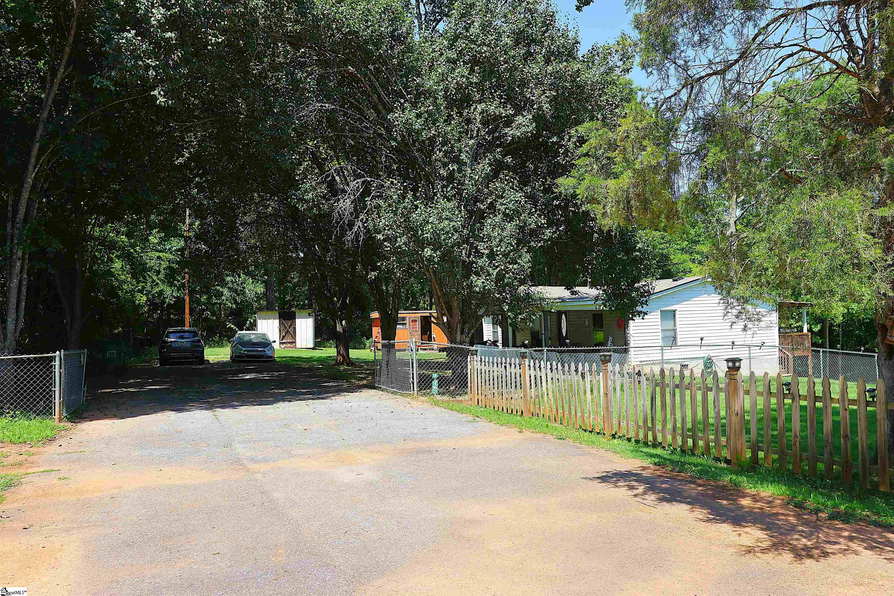 251 Crenshaw Road Property Photo 2