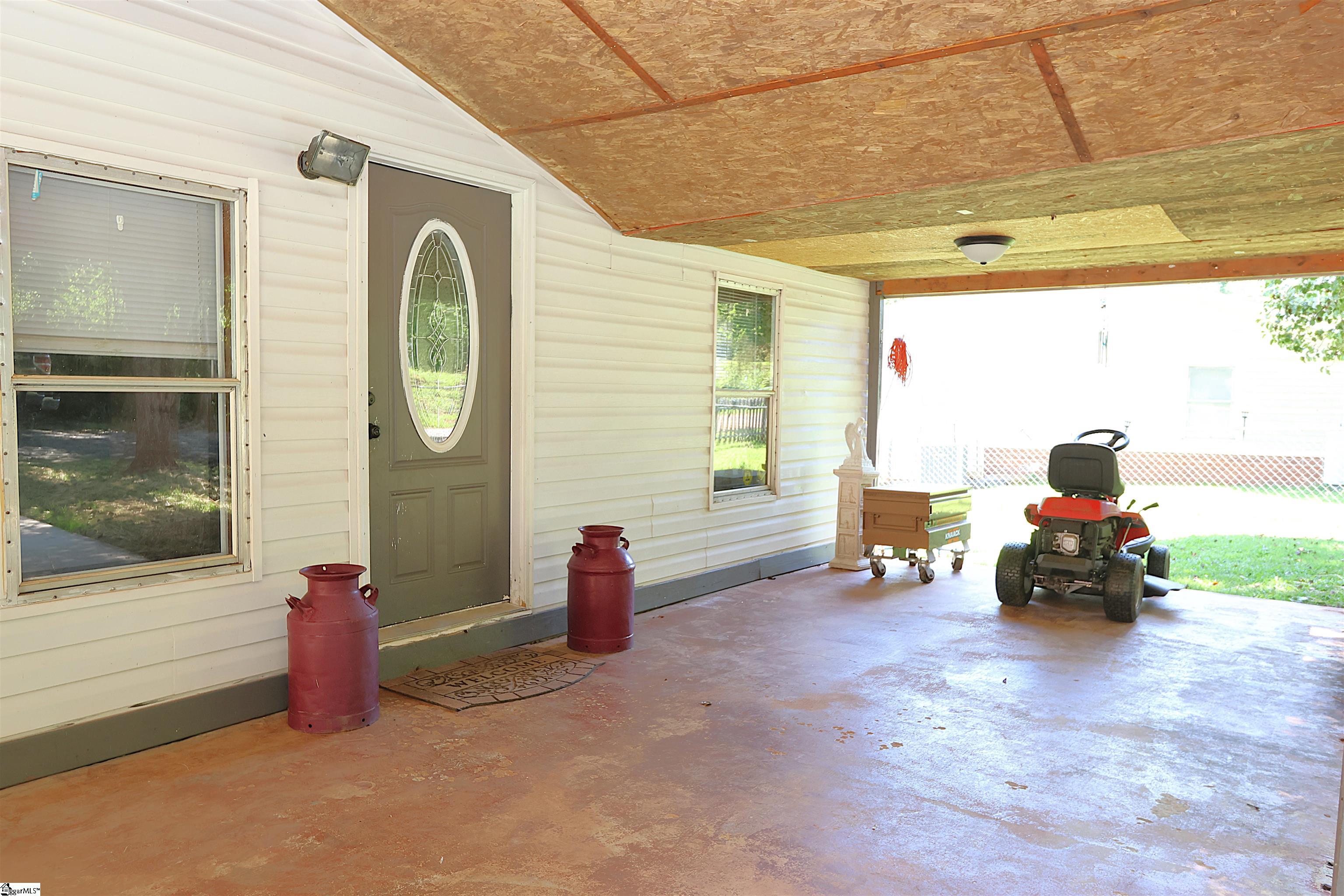 251 Crenshaw Road Property Photo 7