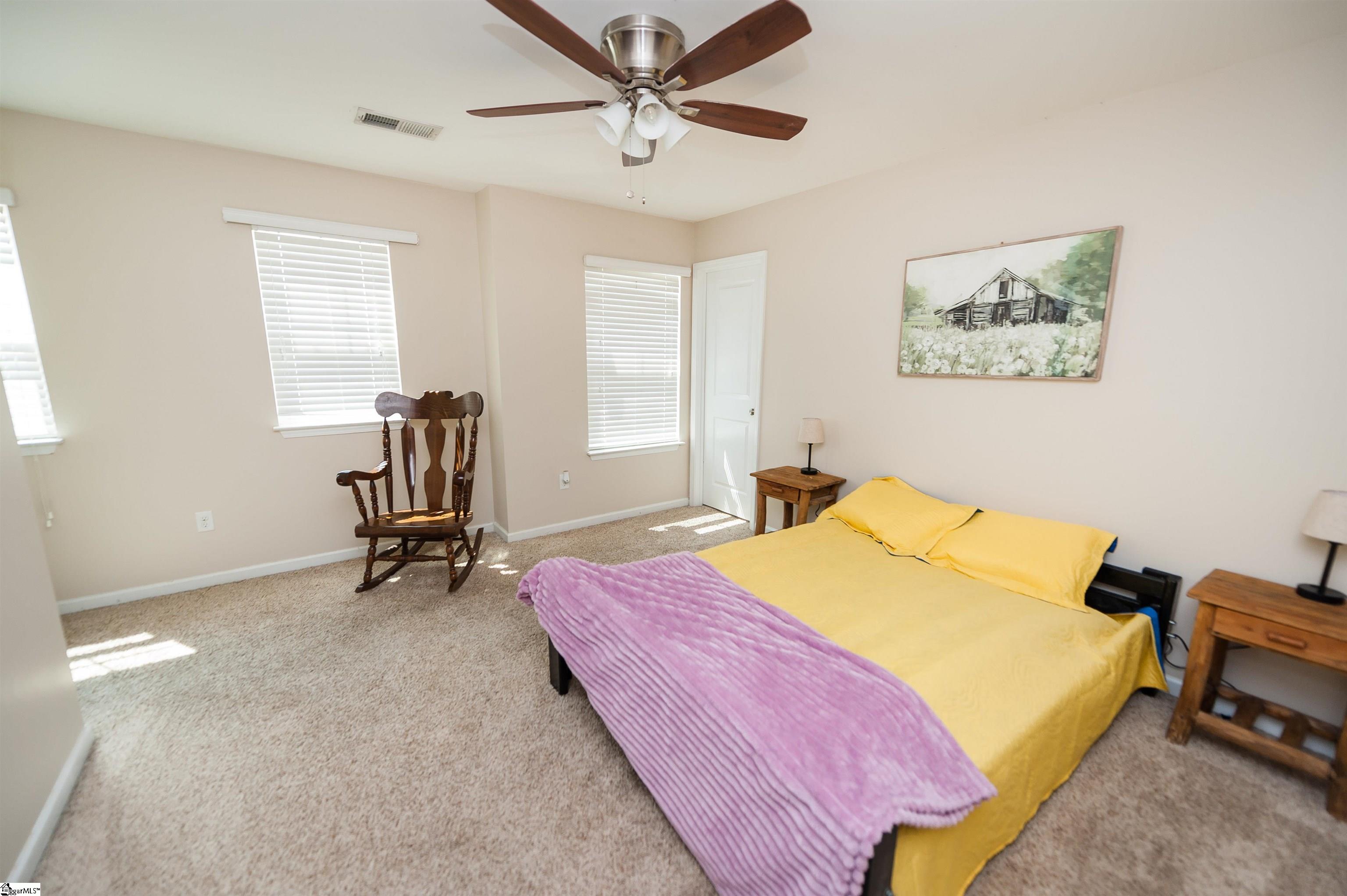 267 Castleton Circle Property Photo 20