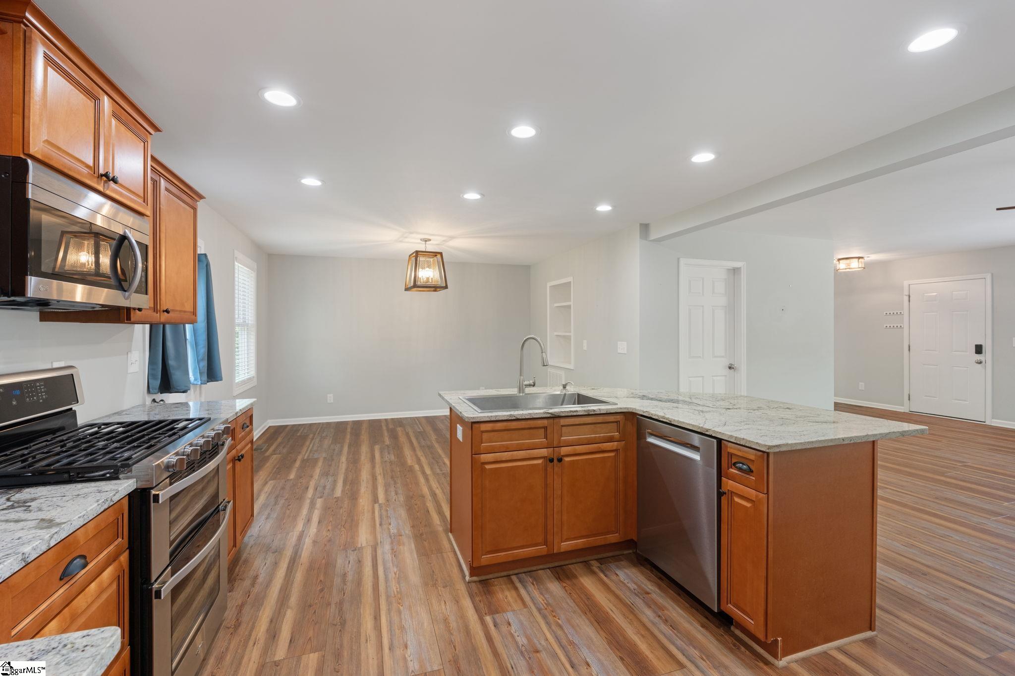 2762 Allen Bridge Road Property Photo 12