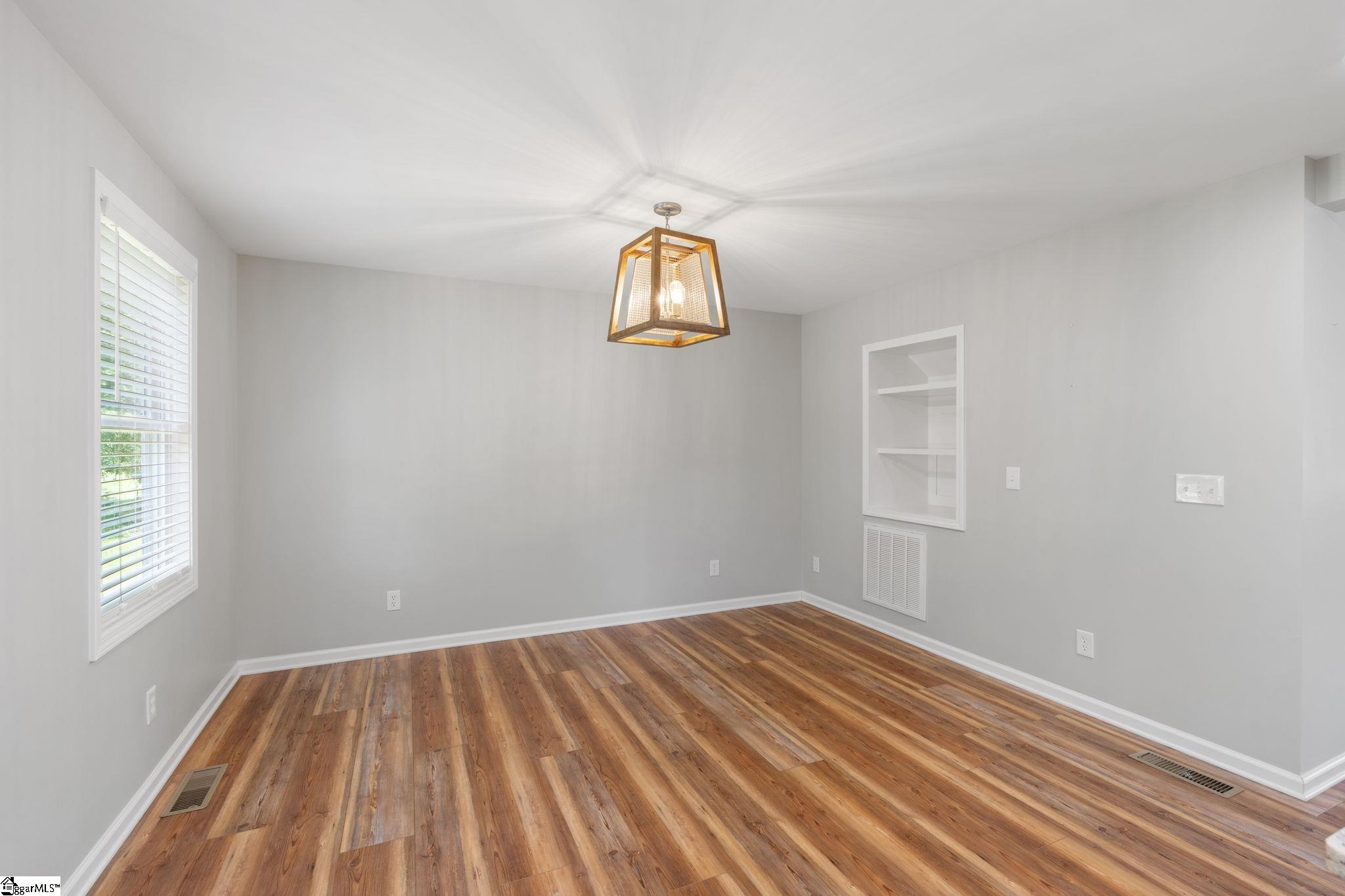 2762 Allen Bridge Road Property Photo 14
