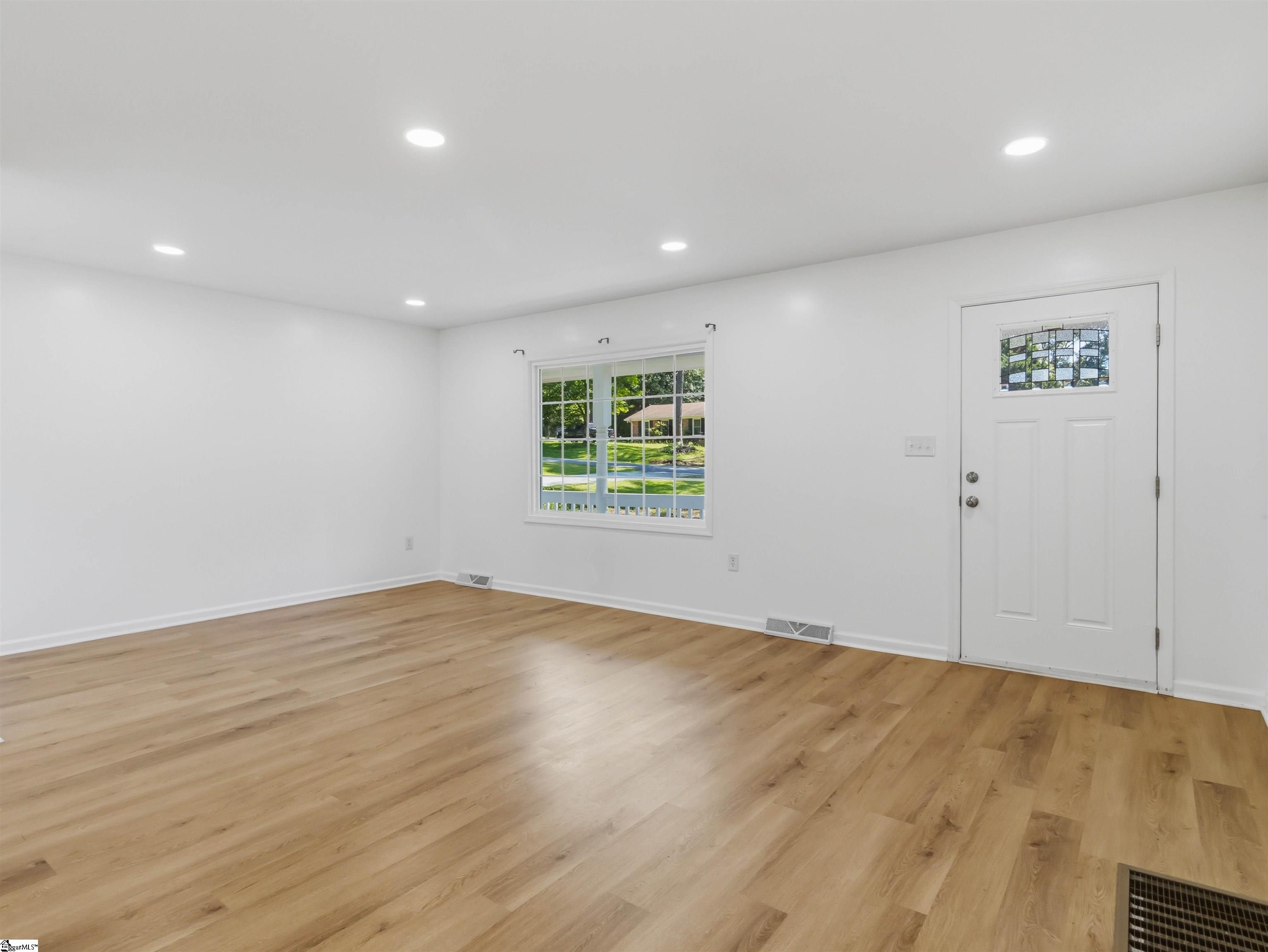 709 Loblolly Drive Property Photo 11