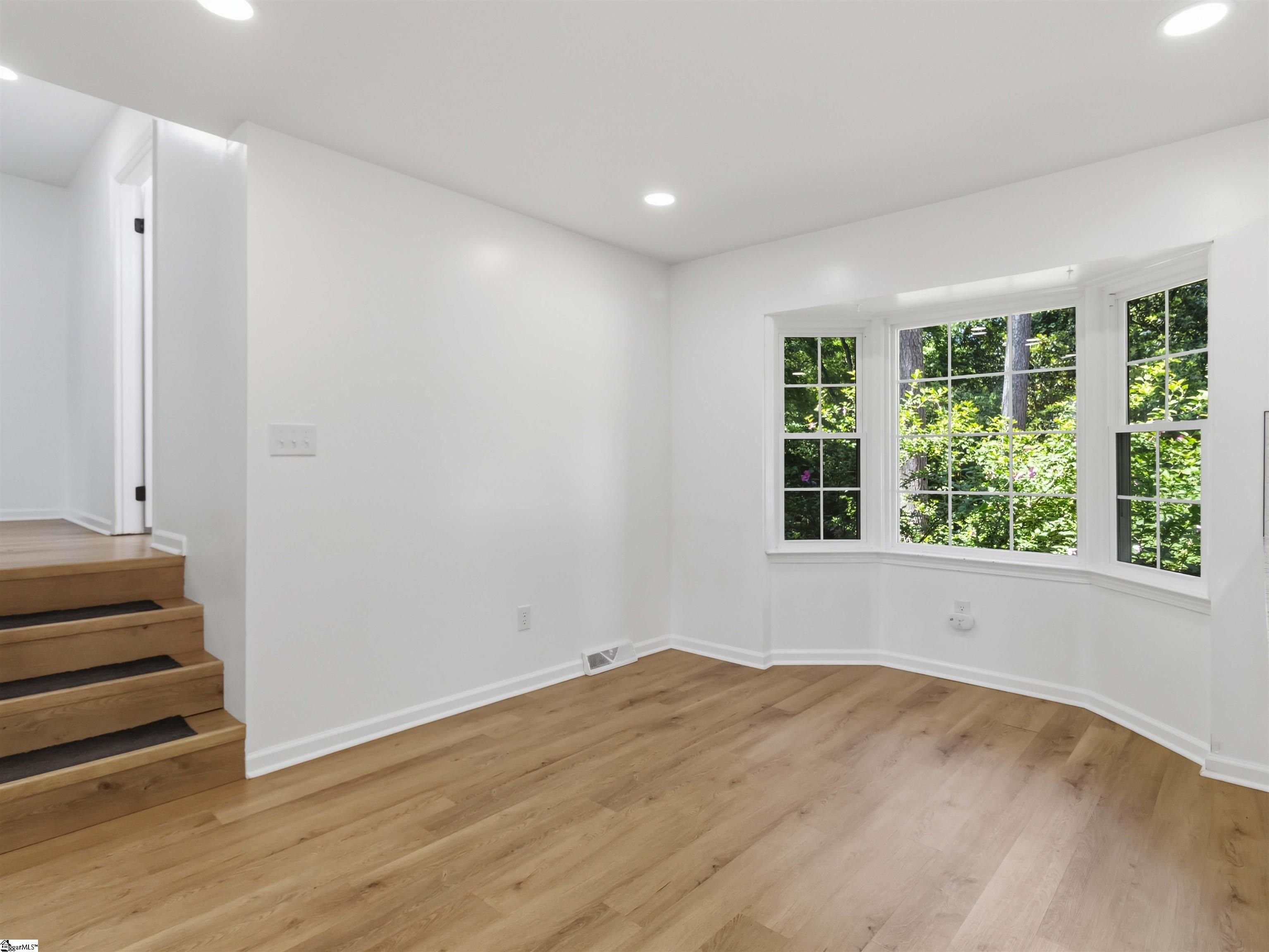 709 Loblolly Drive Property Photo 13