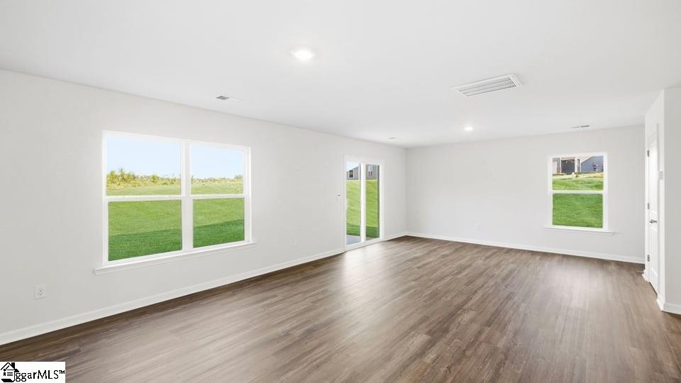 5 Archstone Way Property Photo 7