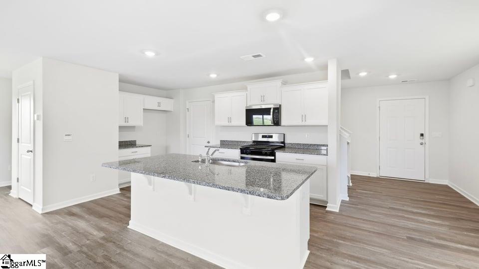 5 Archstone Way Property Photo 14