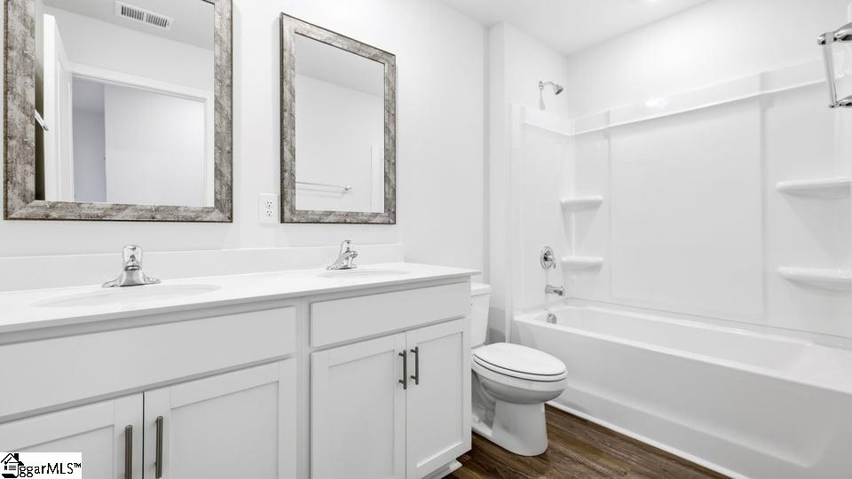 5 Archstone Way Property Photo 27