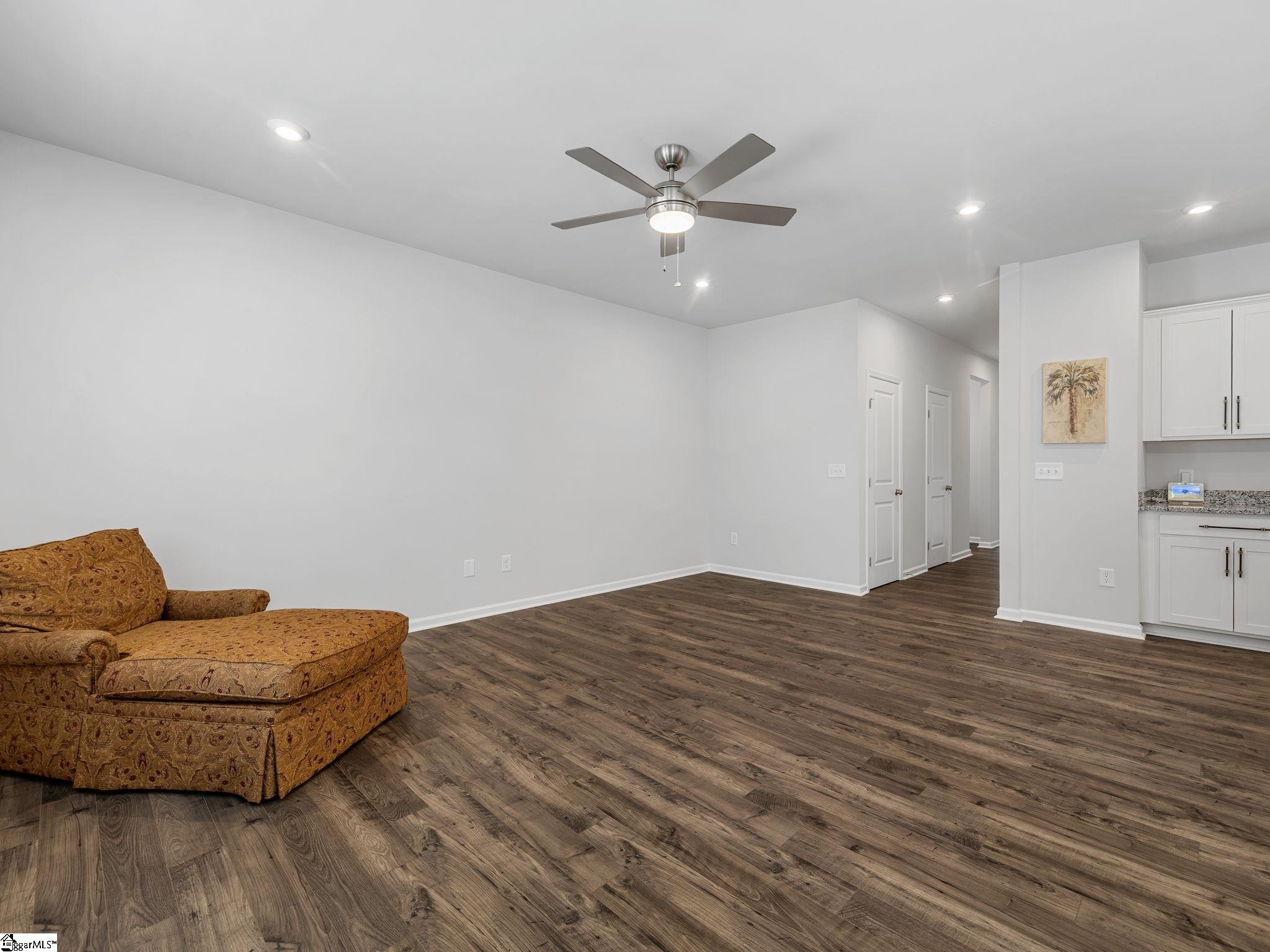 4067 Bromfield Way Property Photo 11